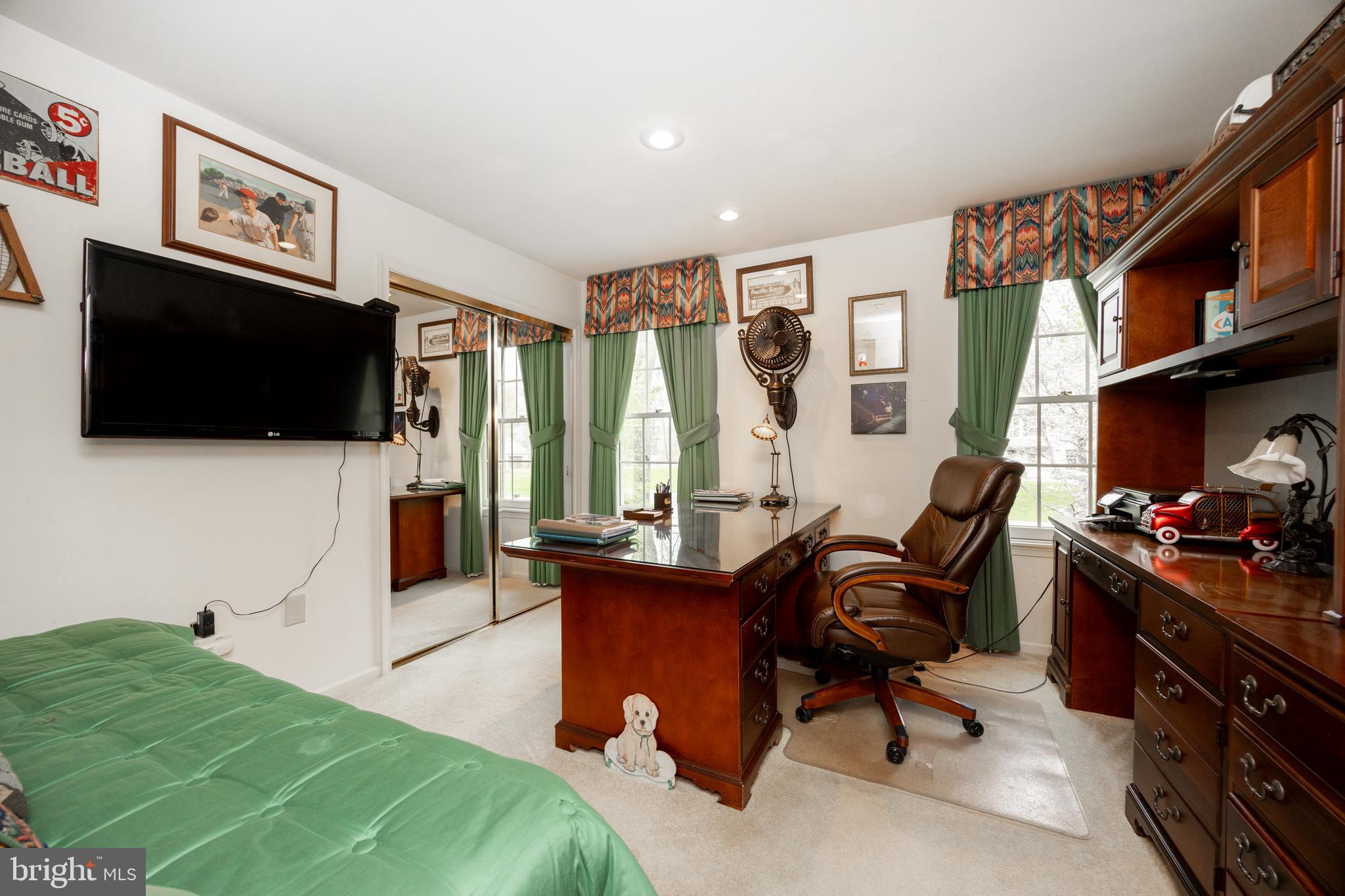 RADLEY RUN - Residential