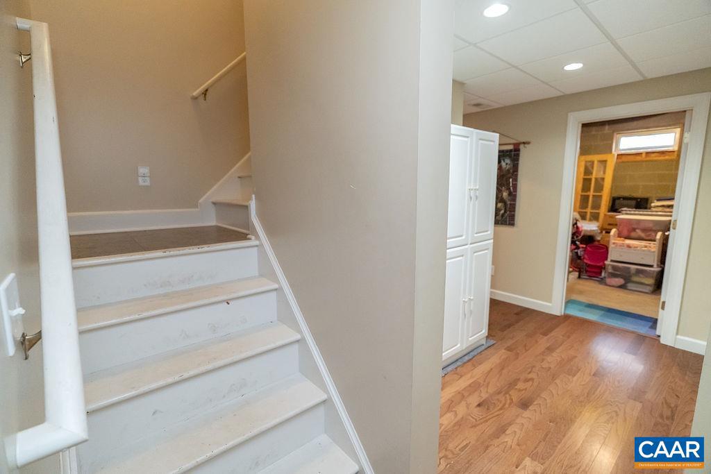 FOX HOLLOW - Residential