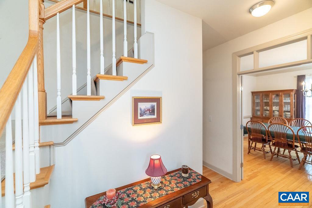 FOX HOLLOW - Residential