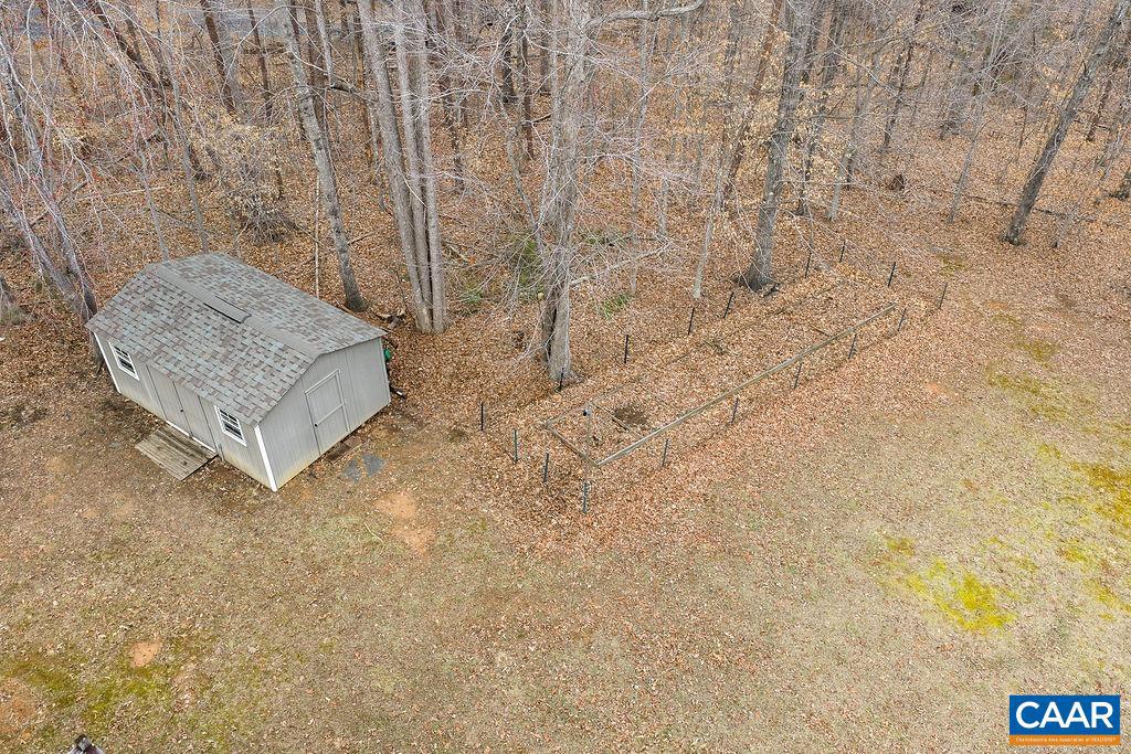 FOX HOLLOW - Residential