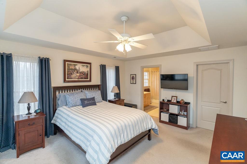 FOX HOLLOW - Residential