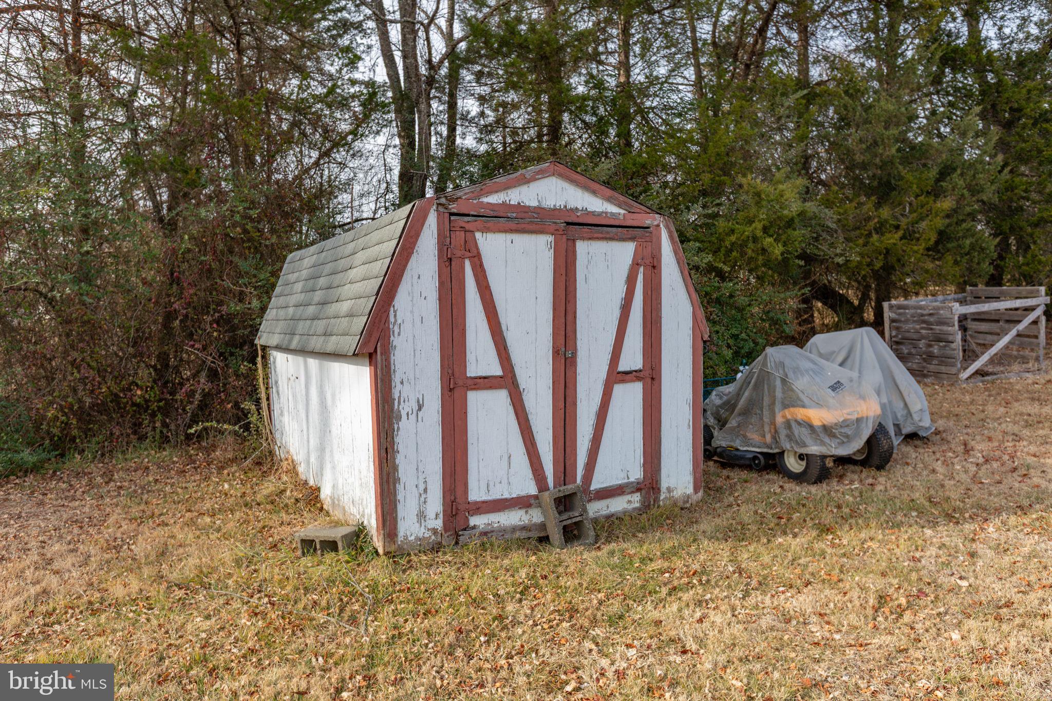 STONE GATE VILLAGE - Residential