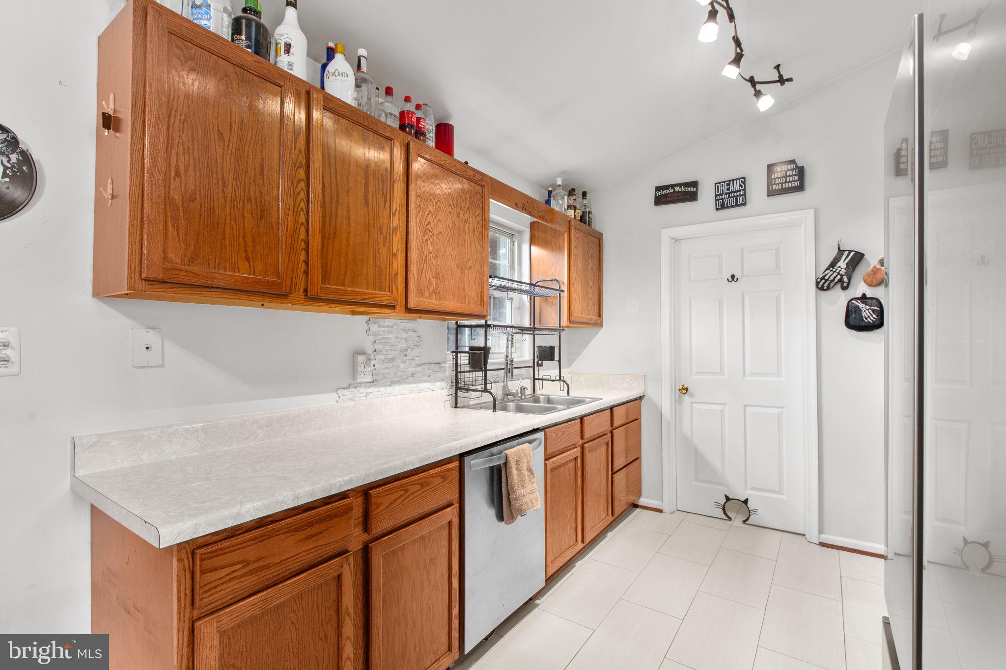 STONE GATE VILLAGE - Residential