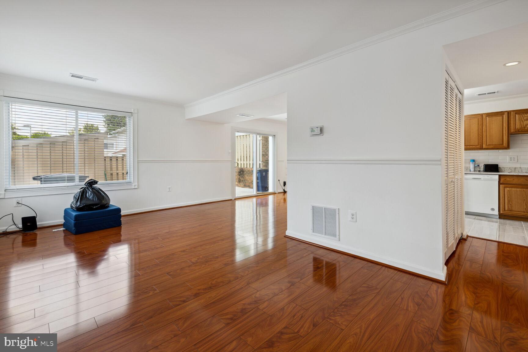 GERMANTOWN PARK - Residential