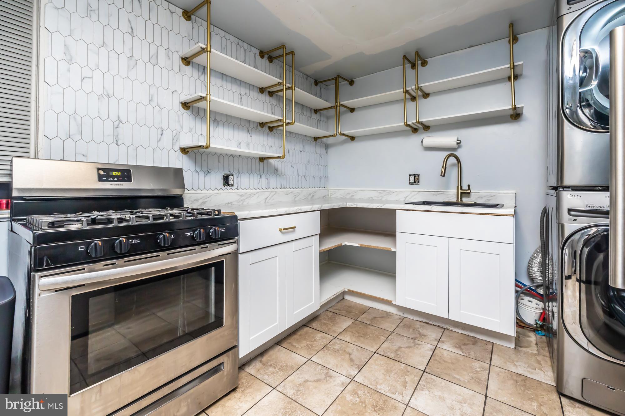 POTTSTOWN - Residential