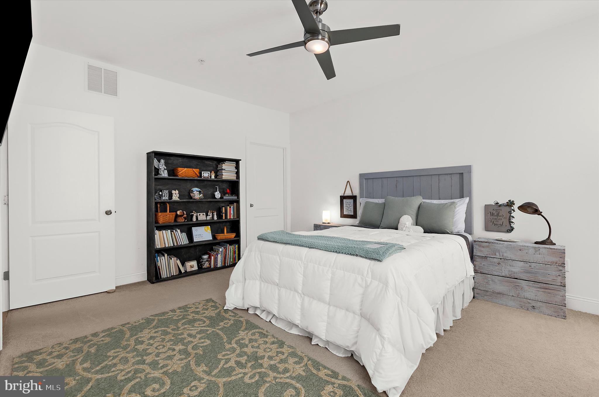 CREEKSIDE AT OSPREY LANDING - Residential