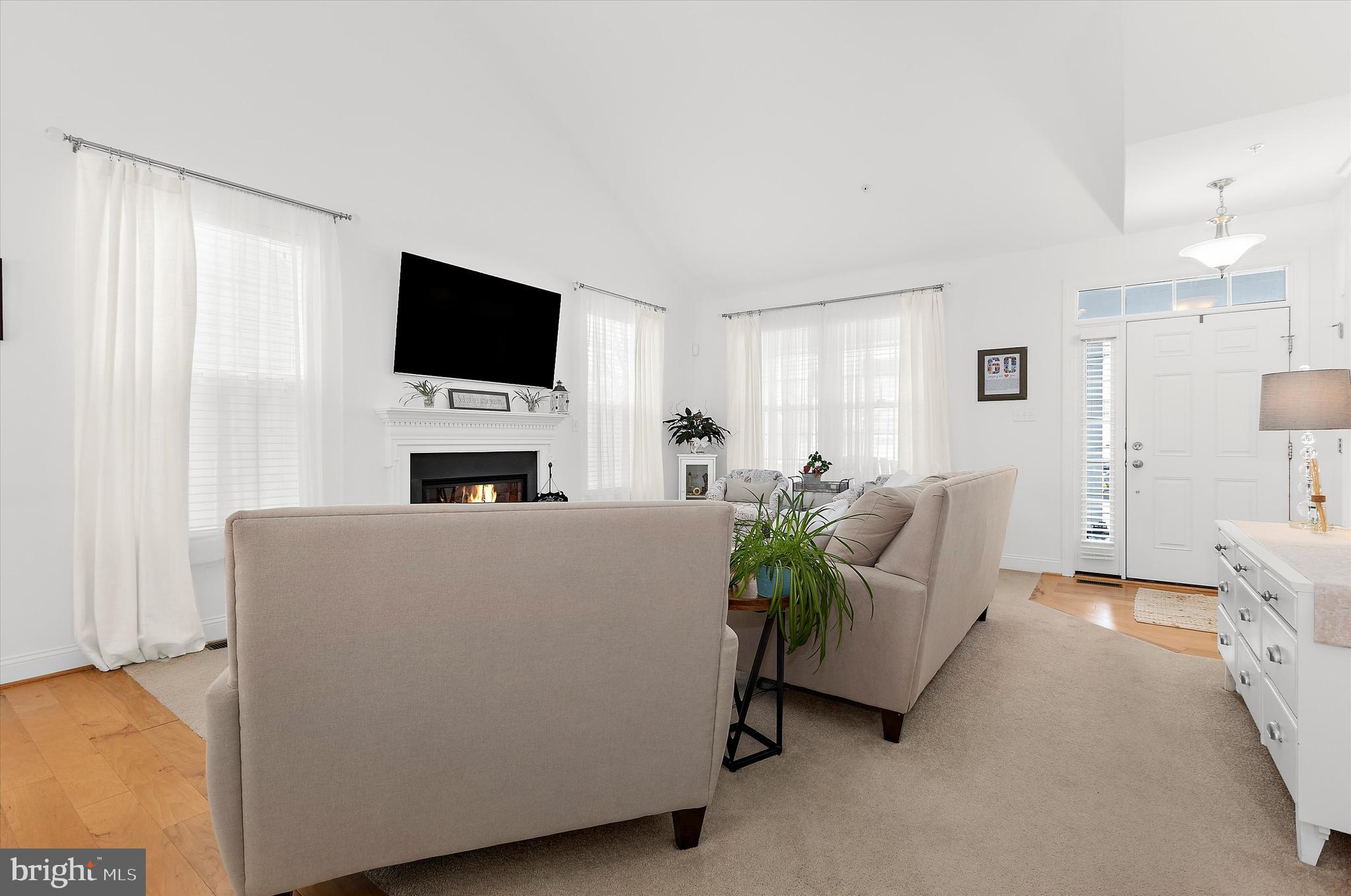 CREEKSIDE AT OSPREY LANDING - Residential