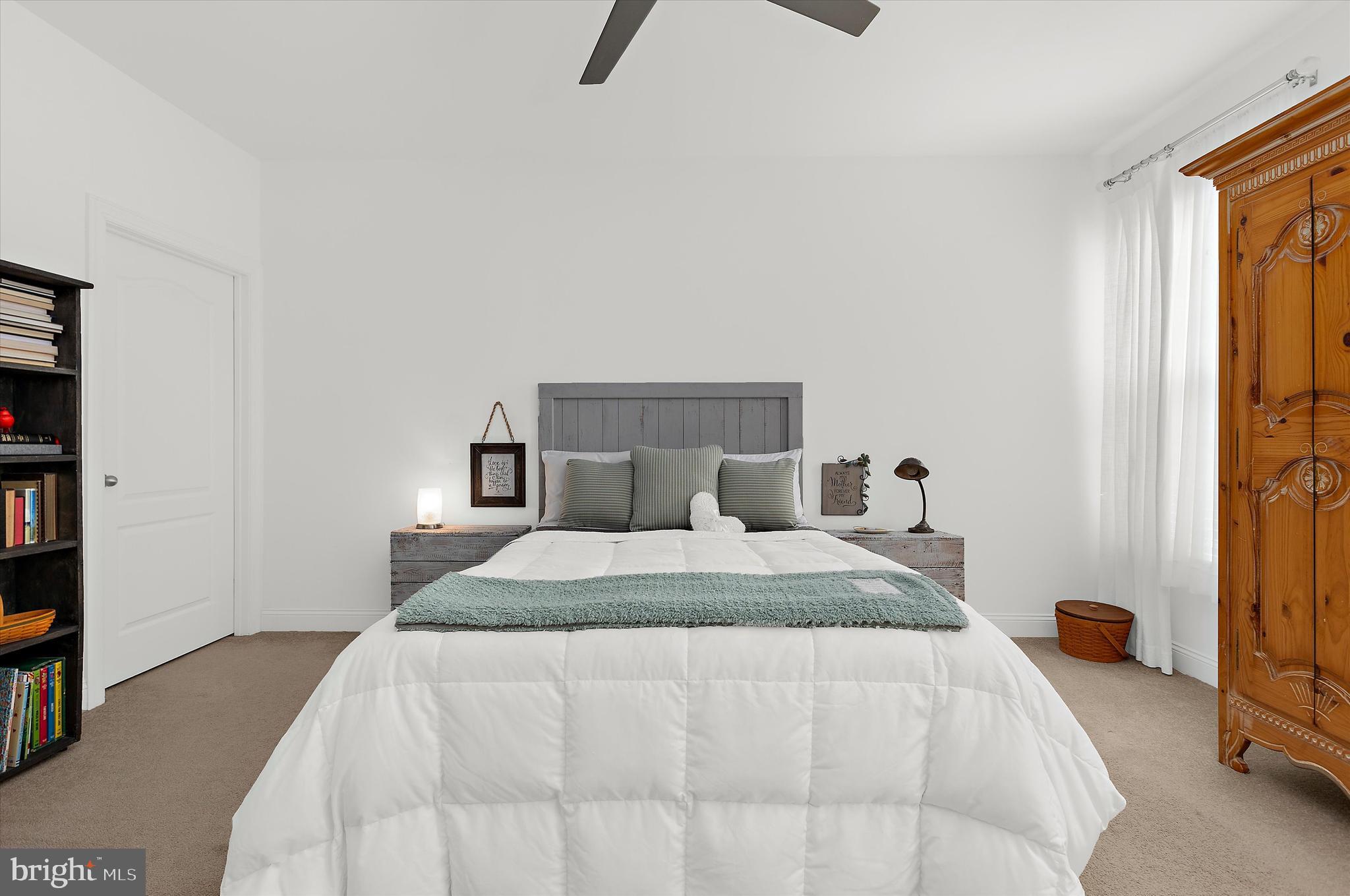 CREEKSIDE AT OSPREY LANDING - Residential