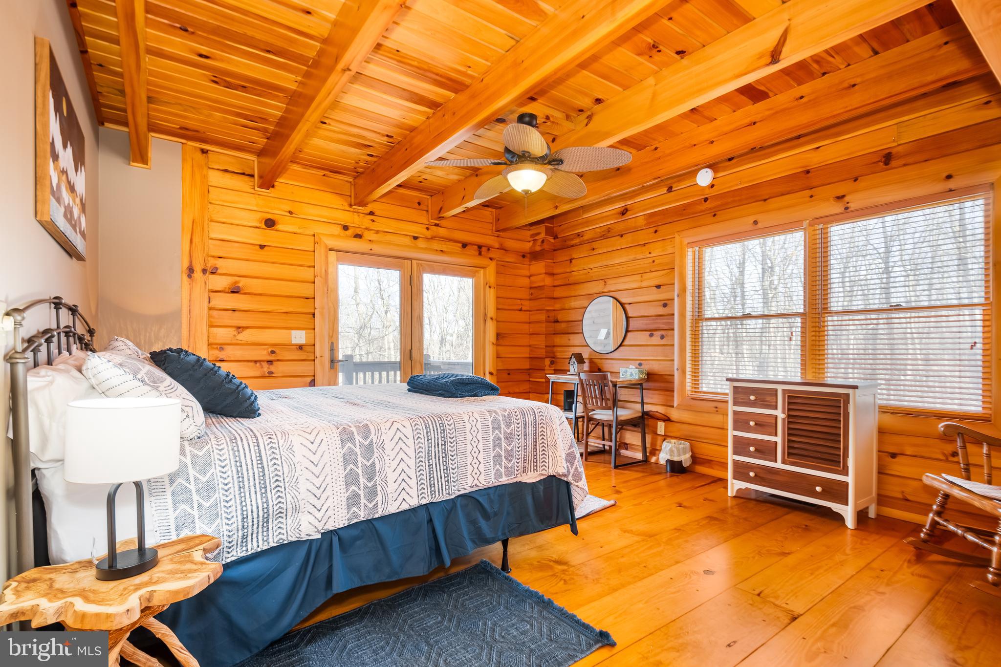 HUNTERS RIDGE ESTATES - Residential