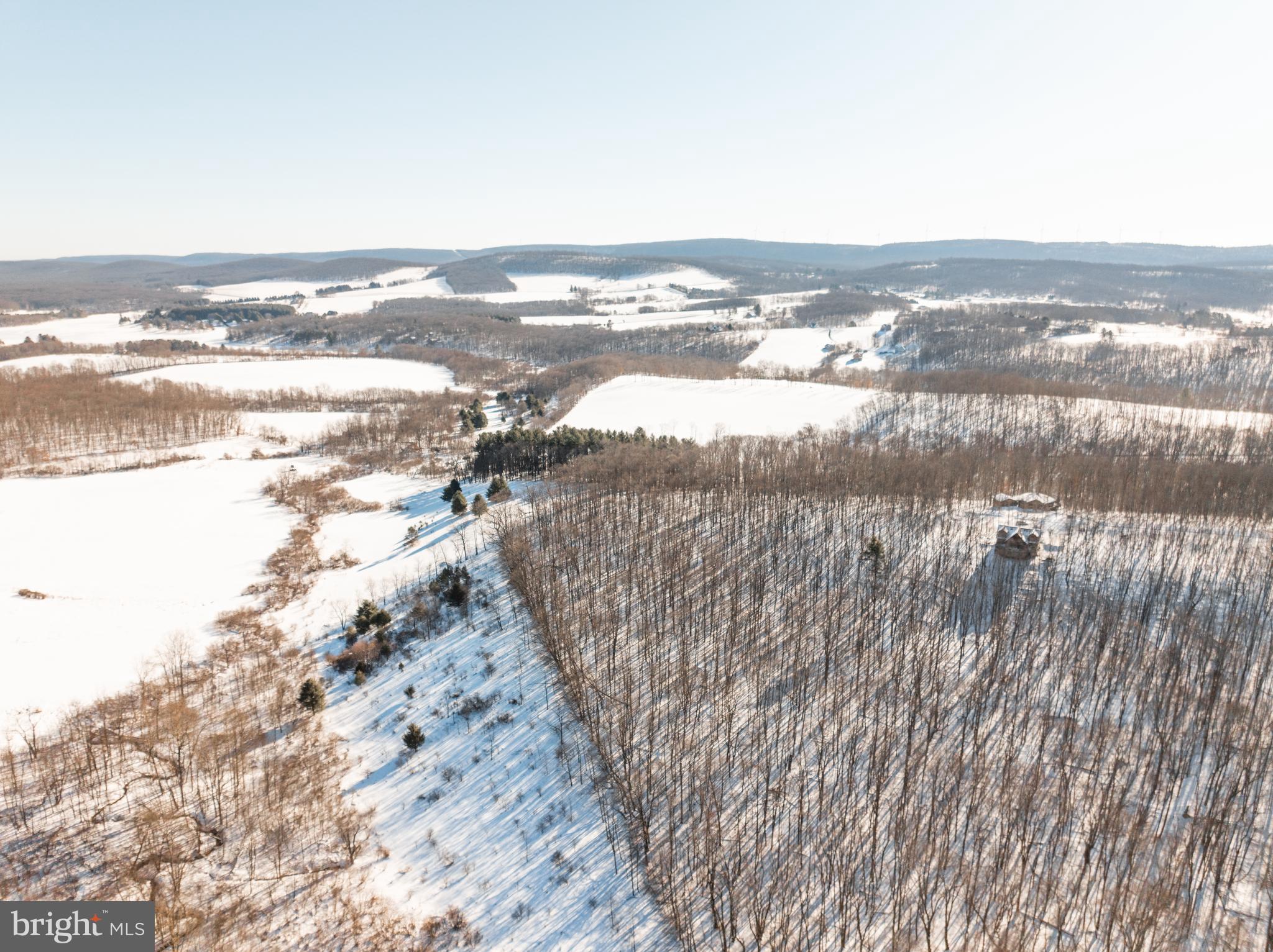 HUNTERS RIDGE ESTATES - Residential