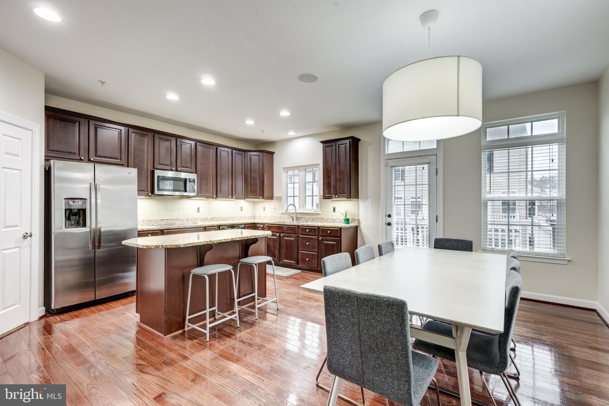 RESIDENCES AT BUCKINGHAM - Residential