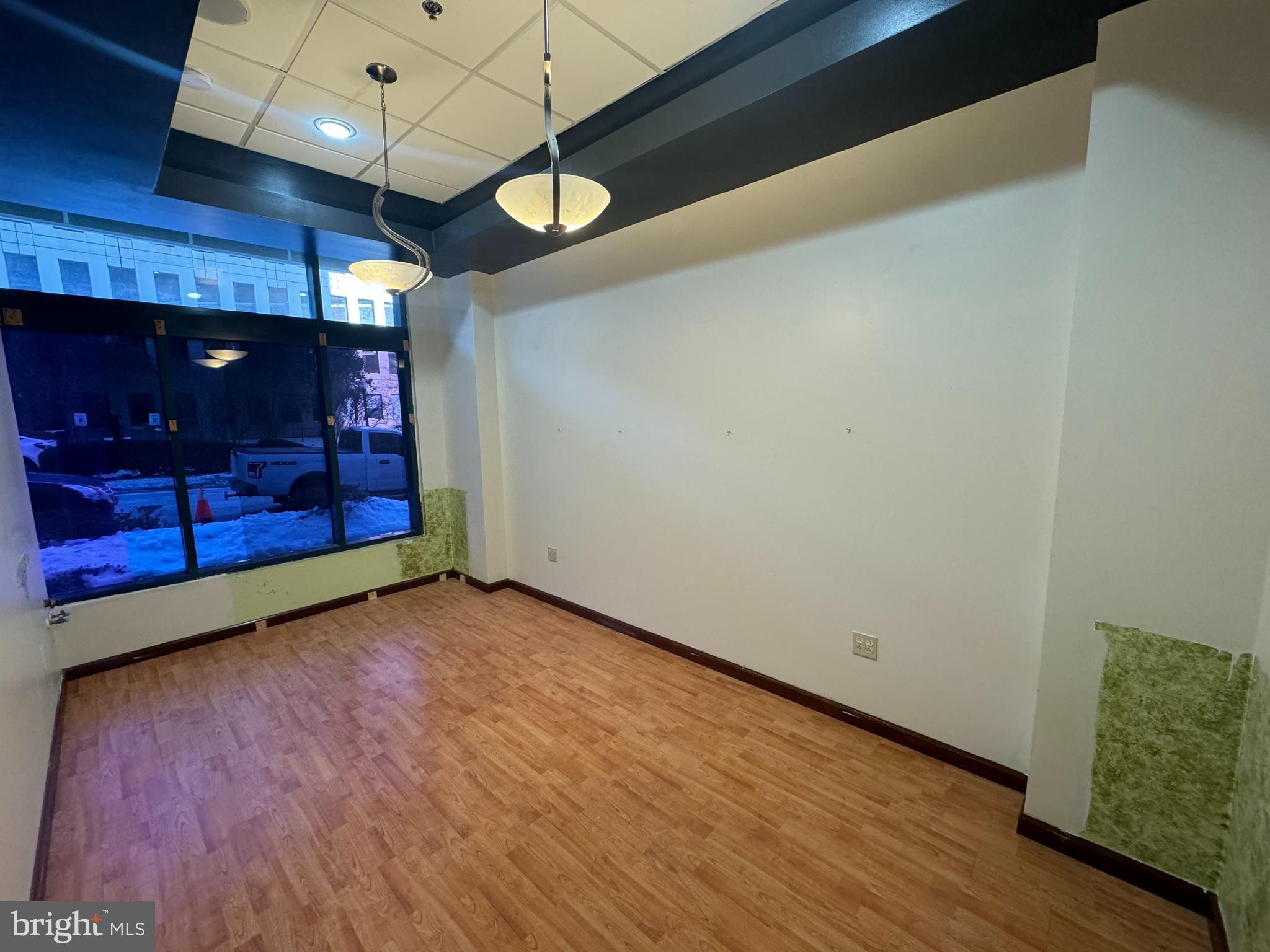 2001 HAMILTON STREET B106