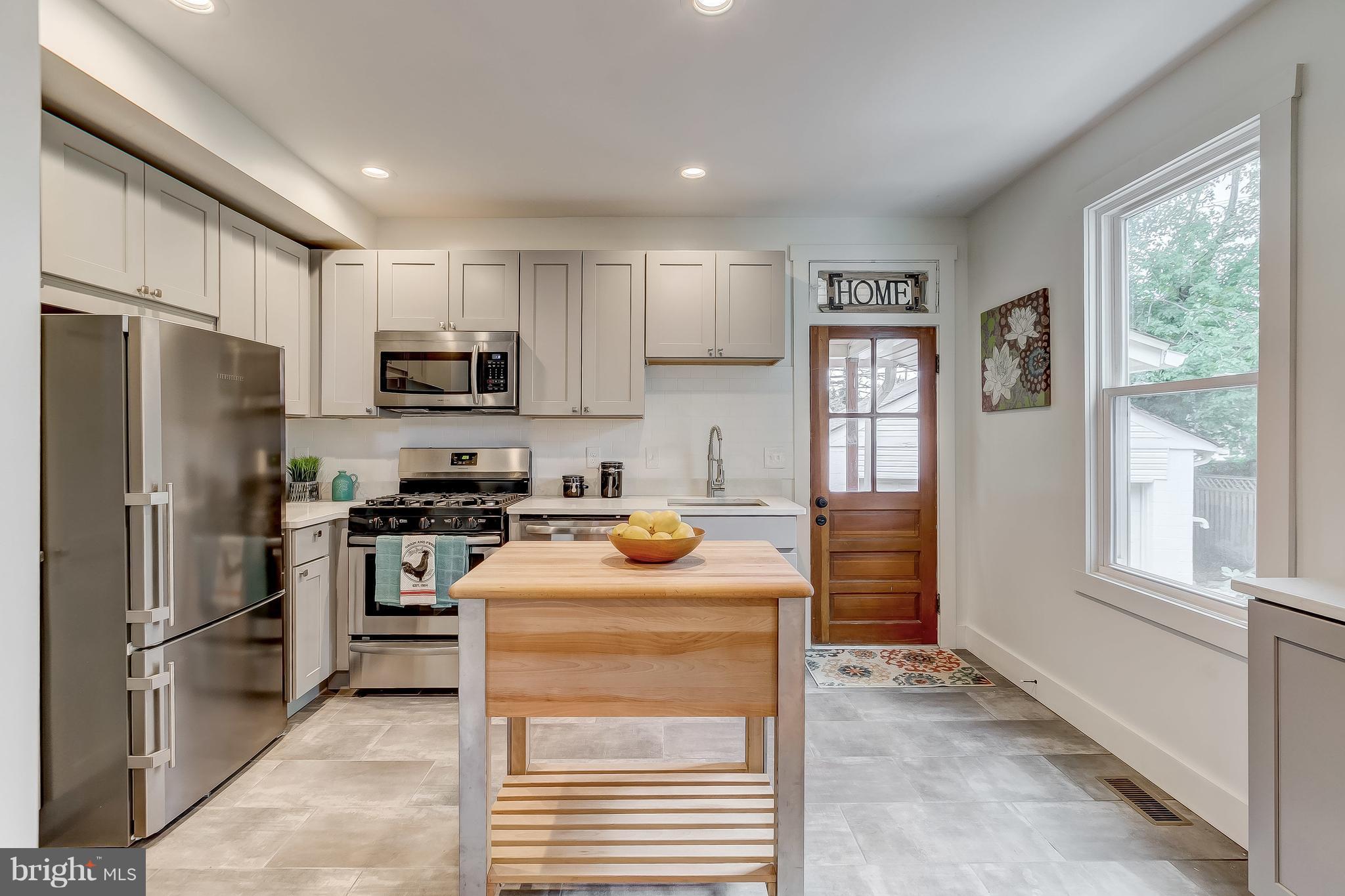 HAMILTON HEIGHTS - Residential