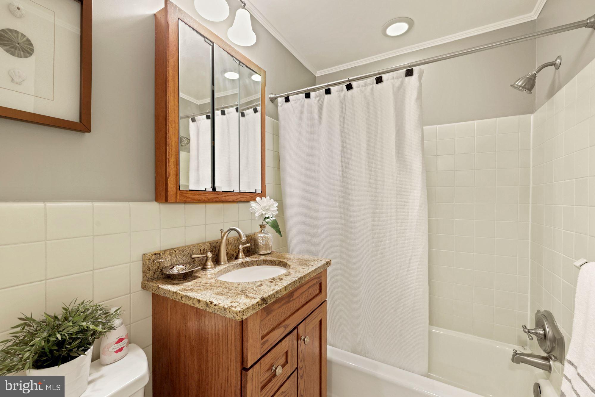 PARKSIDE CONDOMINIUMS - Residential