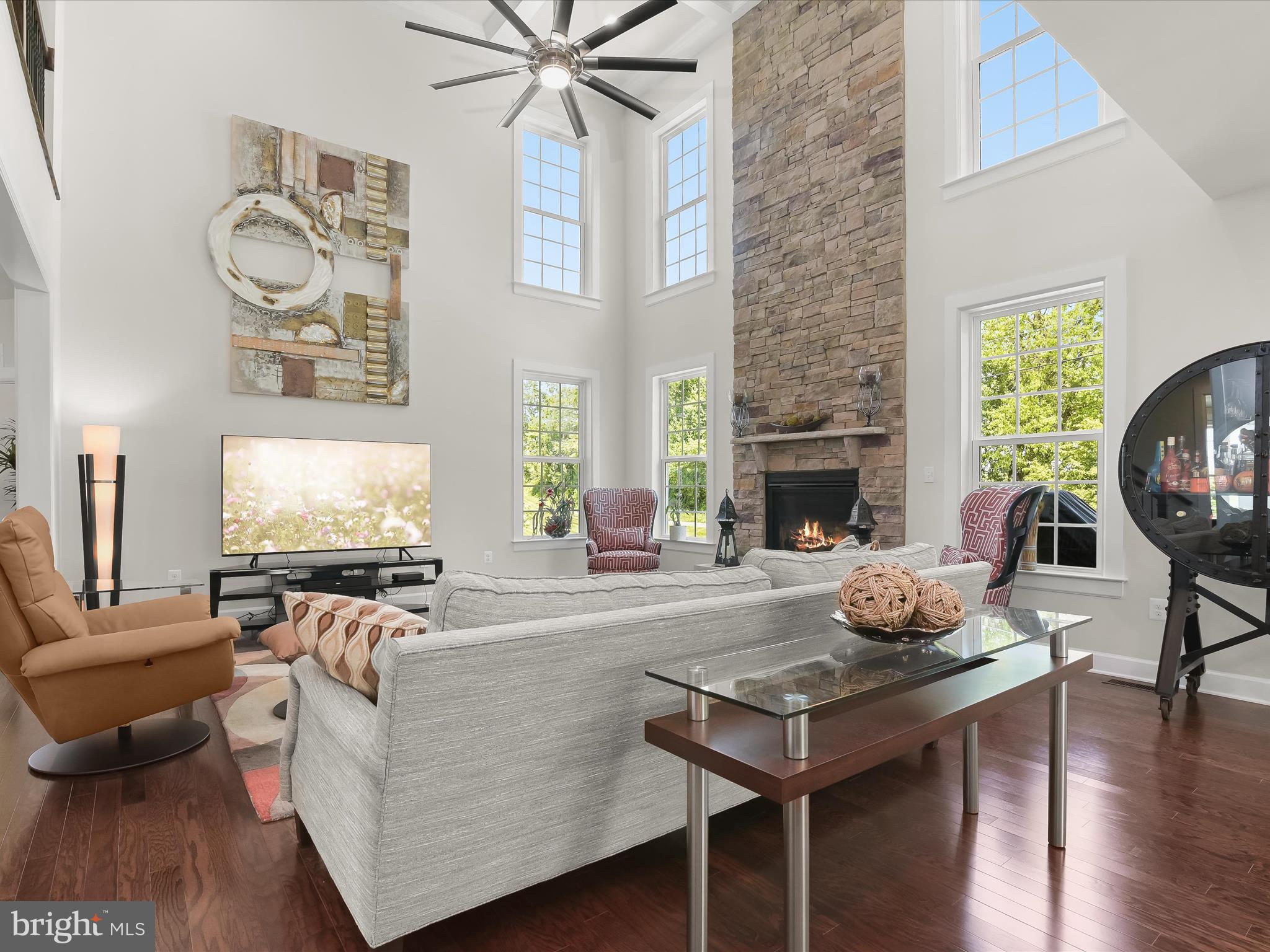 FAIRLANE FARM - Residential