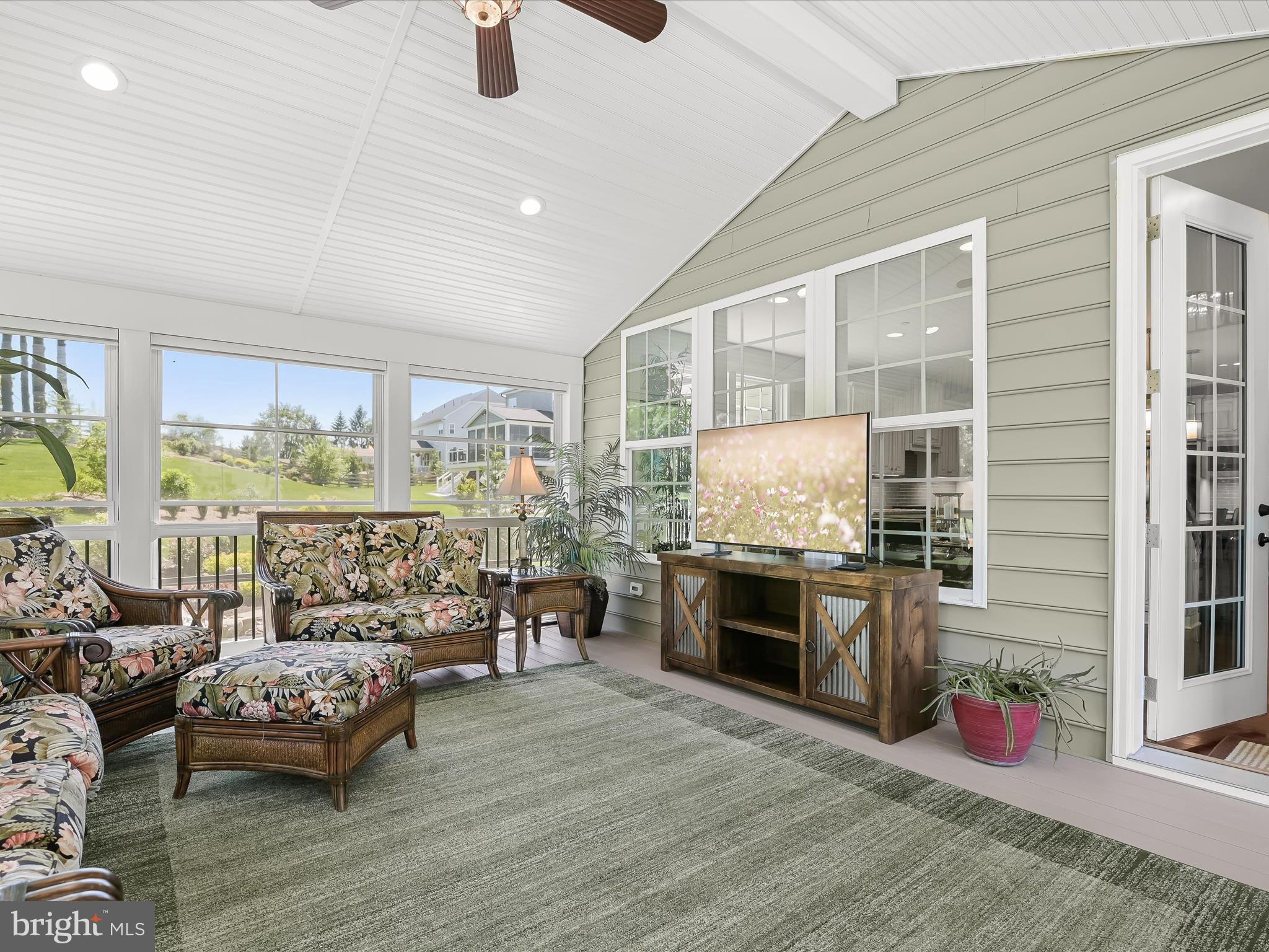 FAIRLANE FARM - Residential