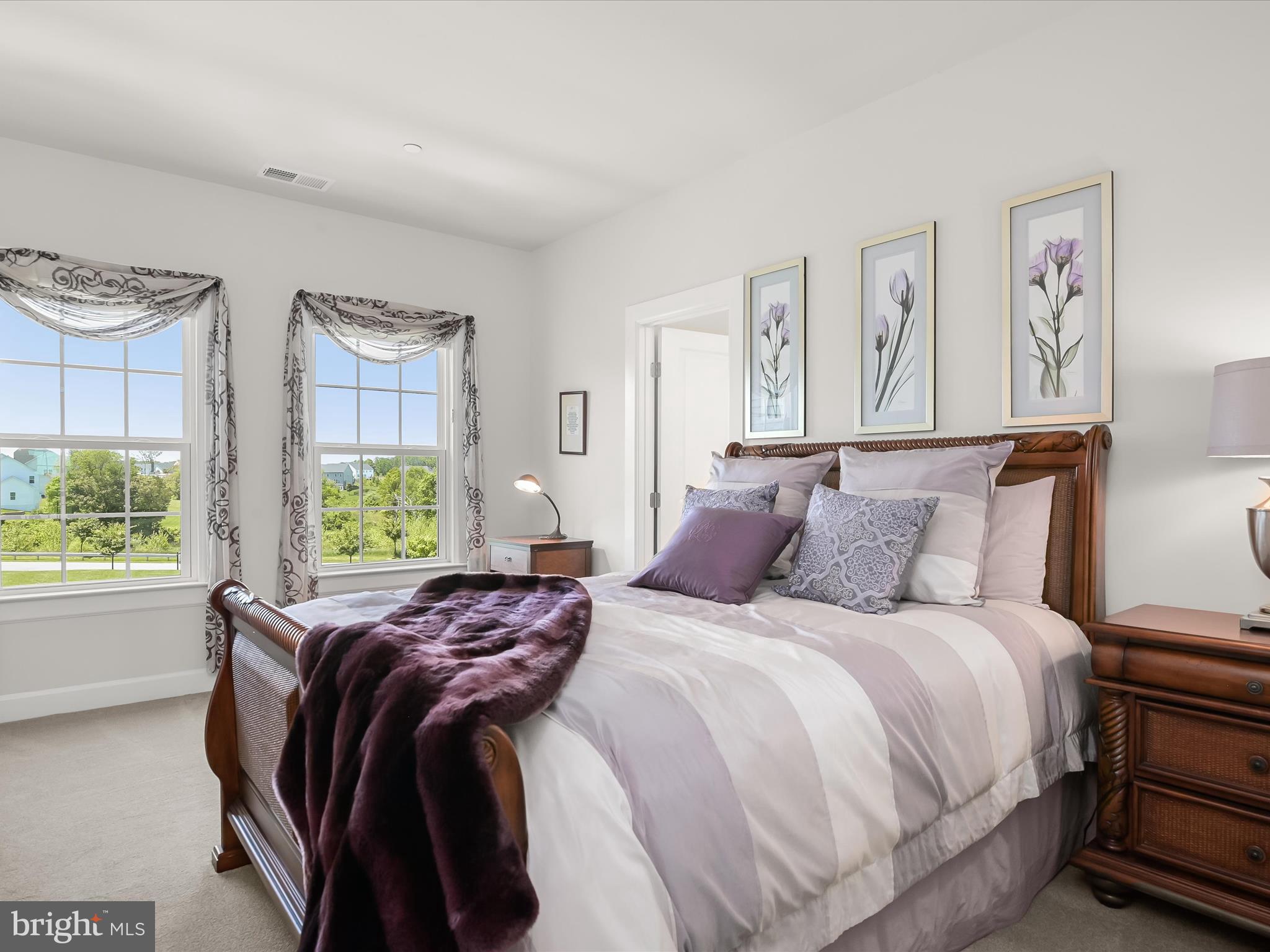 FAIRLANE FARM - Residential