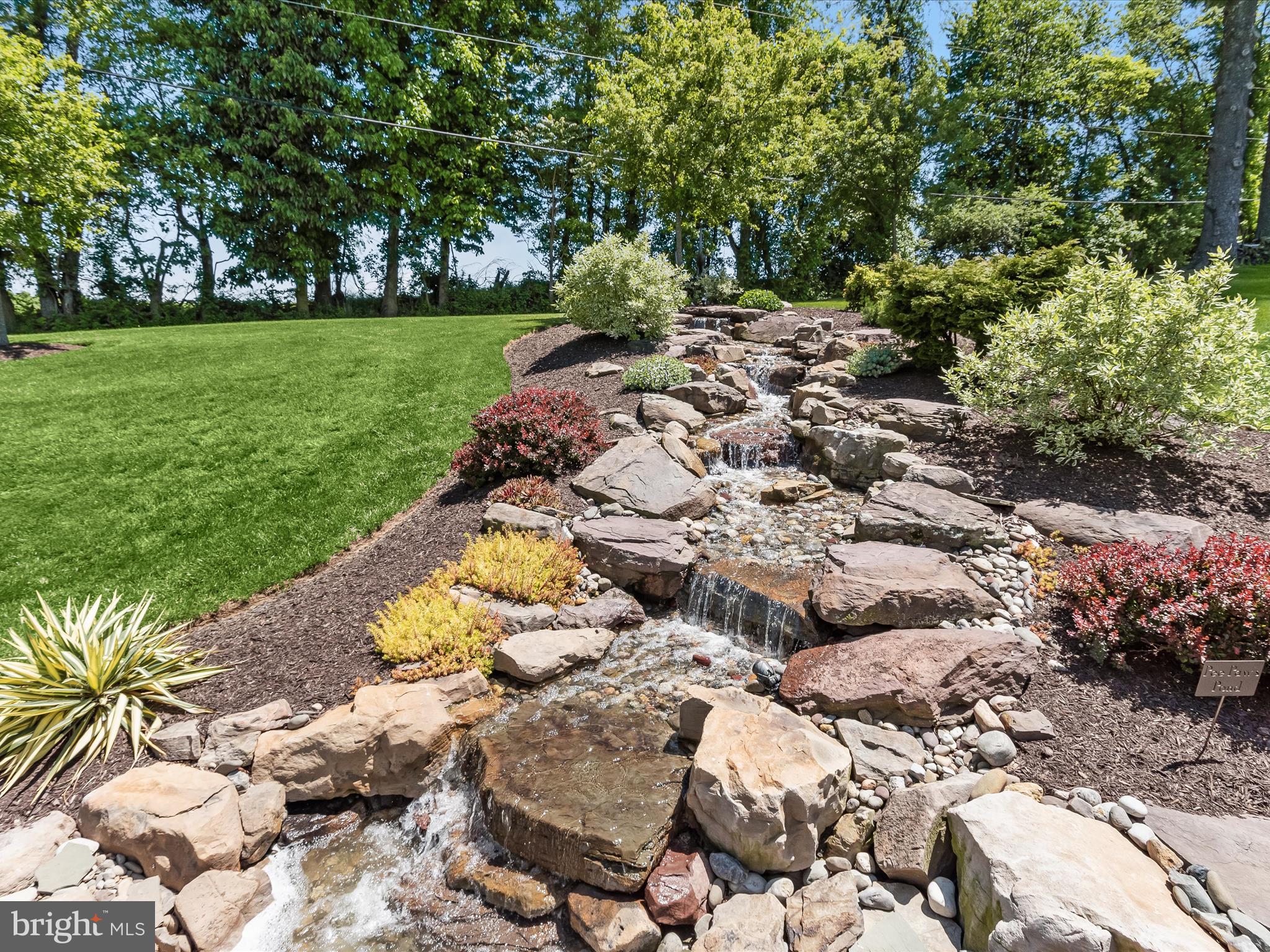 FAIRLANE FARM - Residential