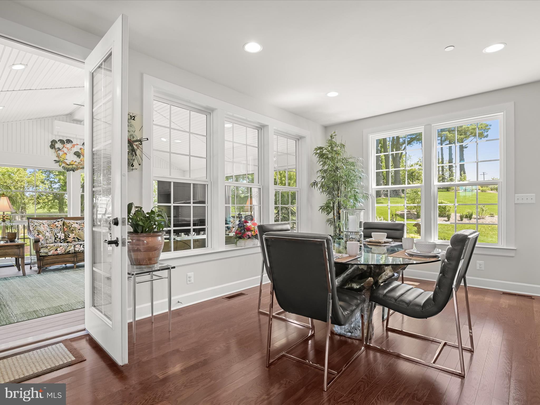 FAIRLANE FARM - Residential