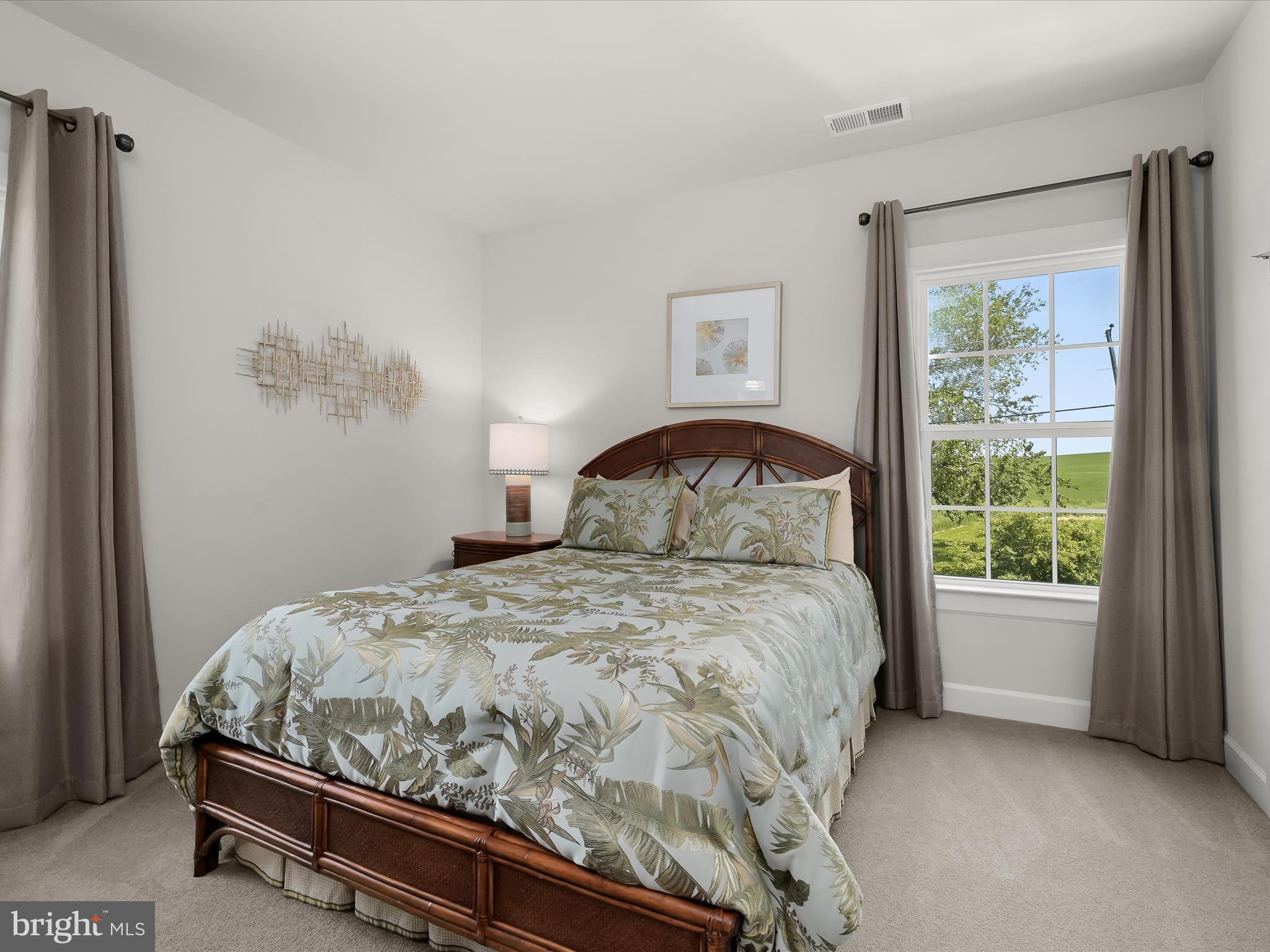 FAIRLANE FARM - Residential