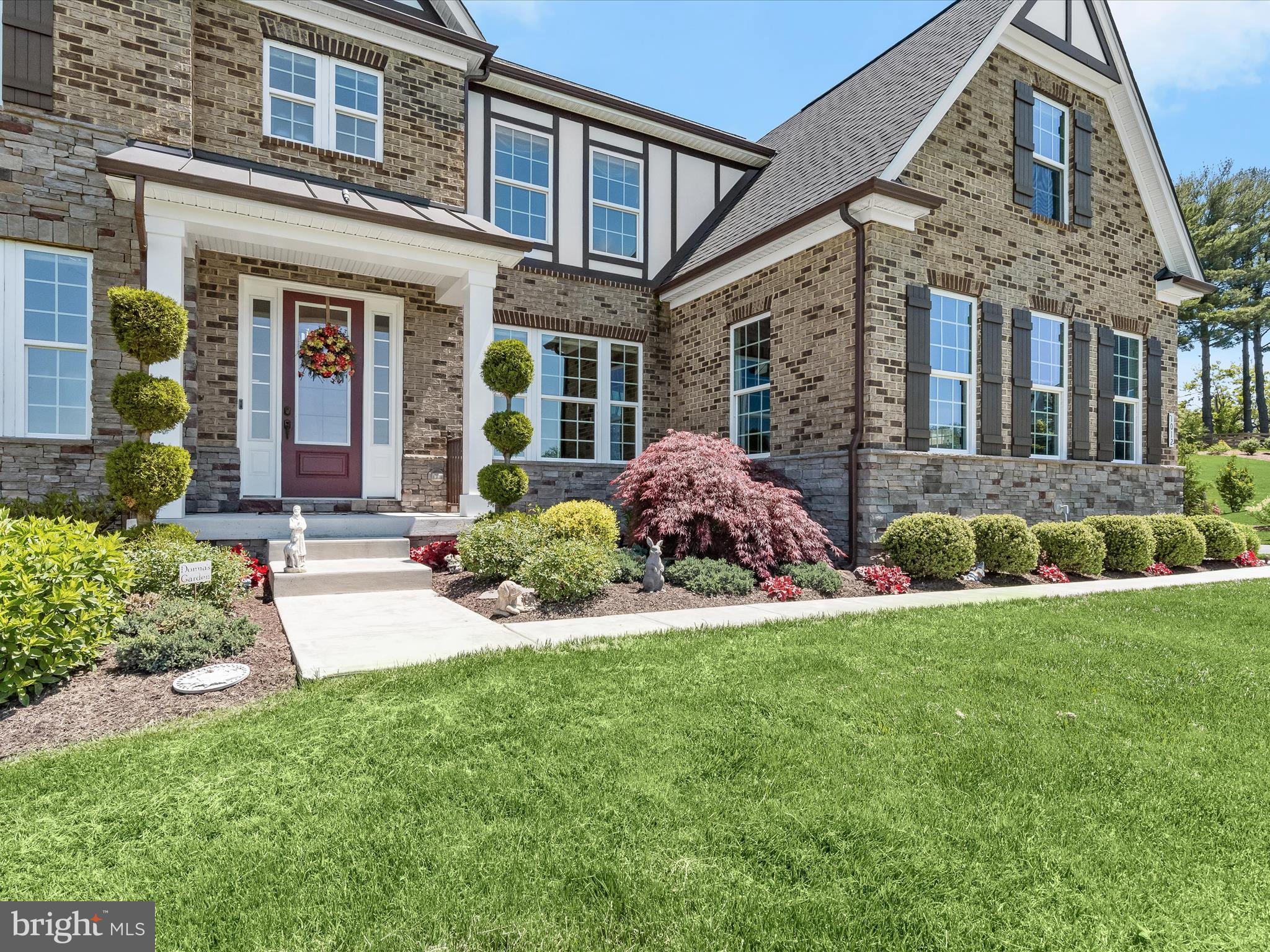 FAIRLANE FARM - Residential