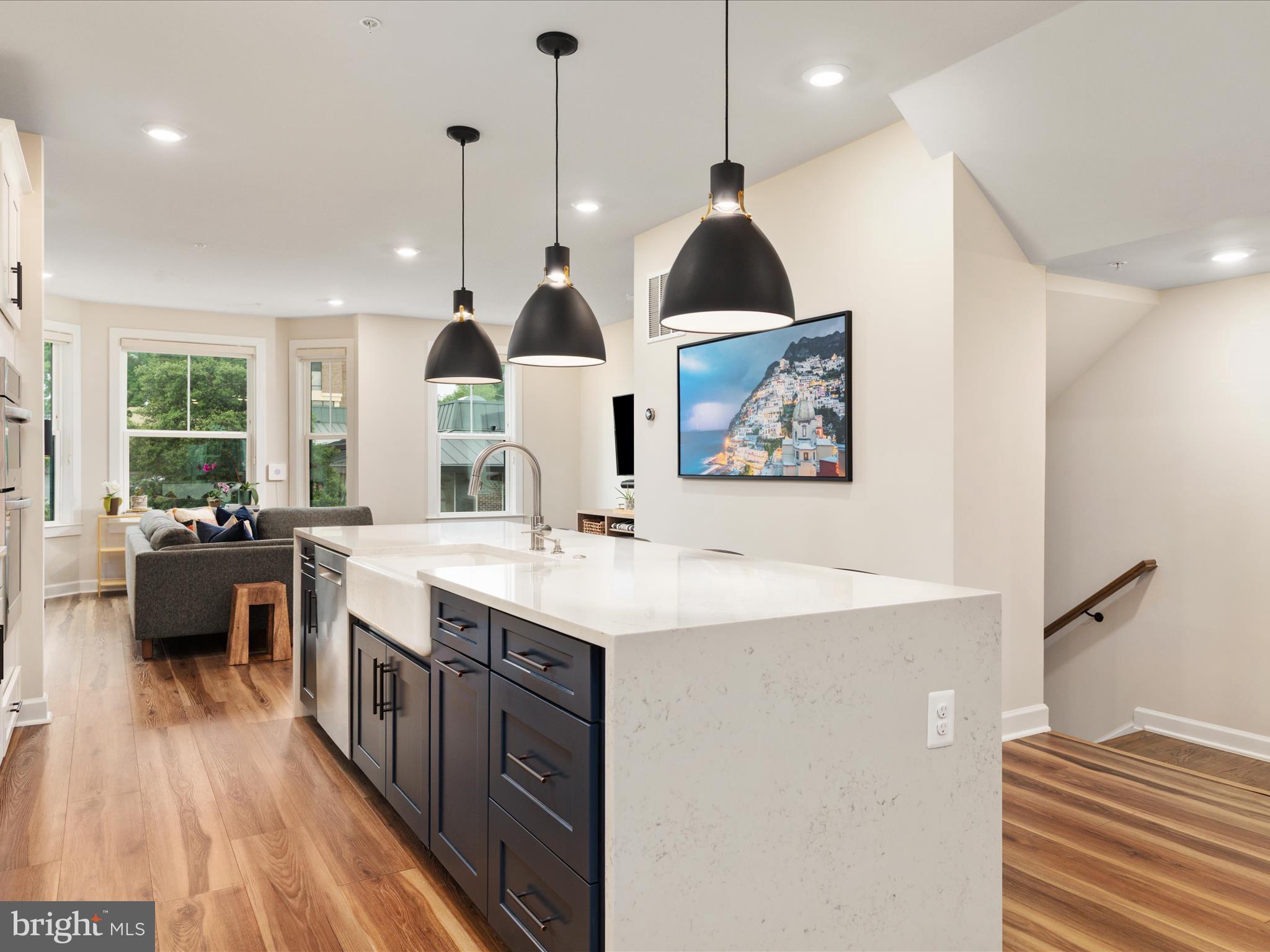 113 PLEASANT STREET NW 6