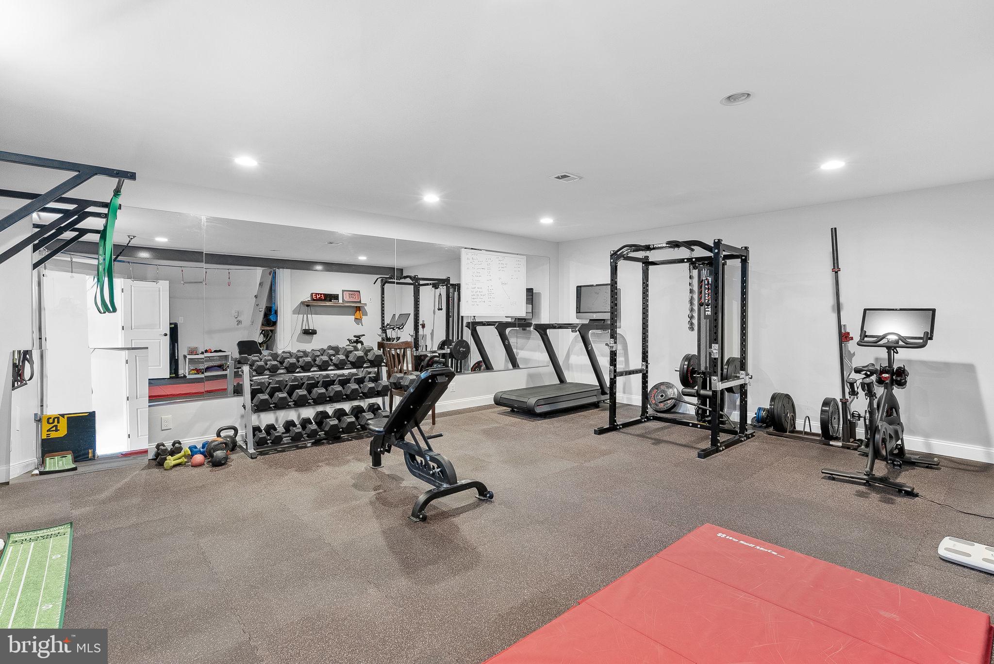 THE GRANT AT WILLOWSFORD - Residential