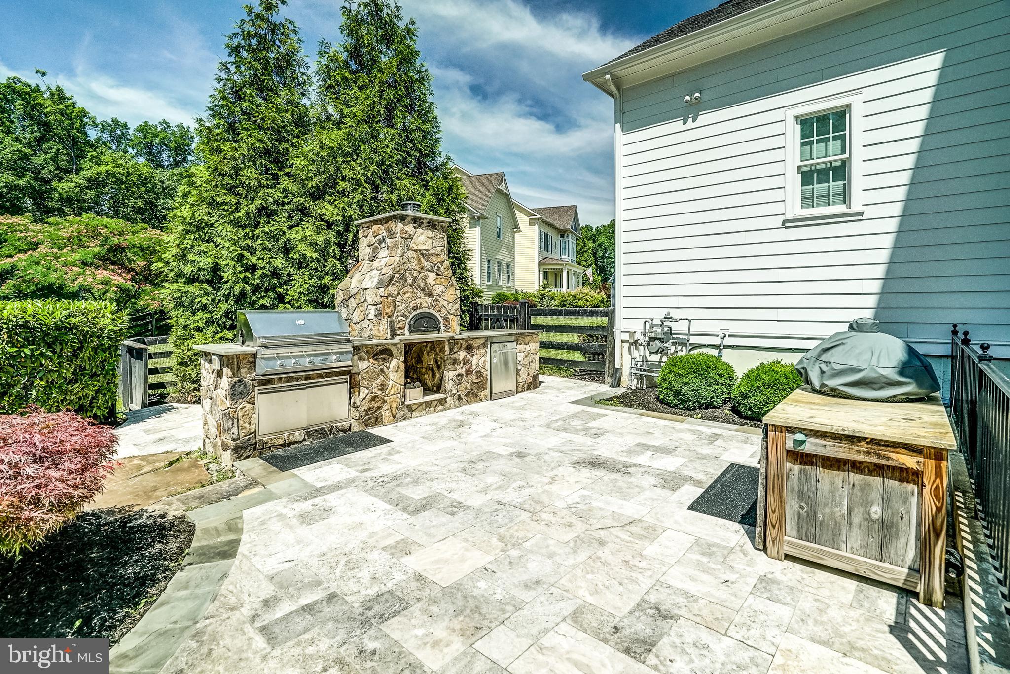 THE GRANT AT WILLOWSFORD - Residential