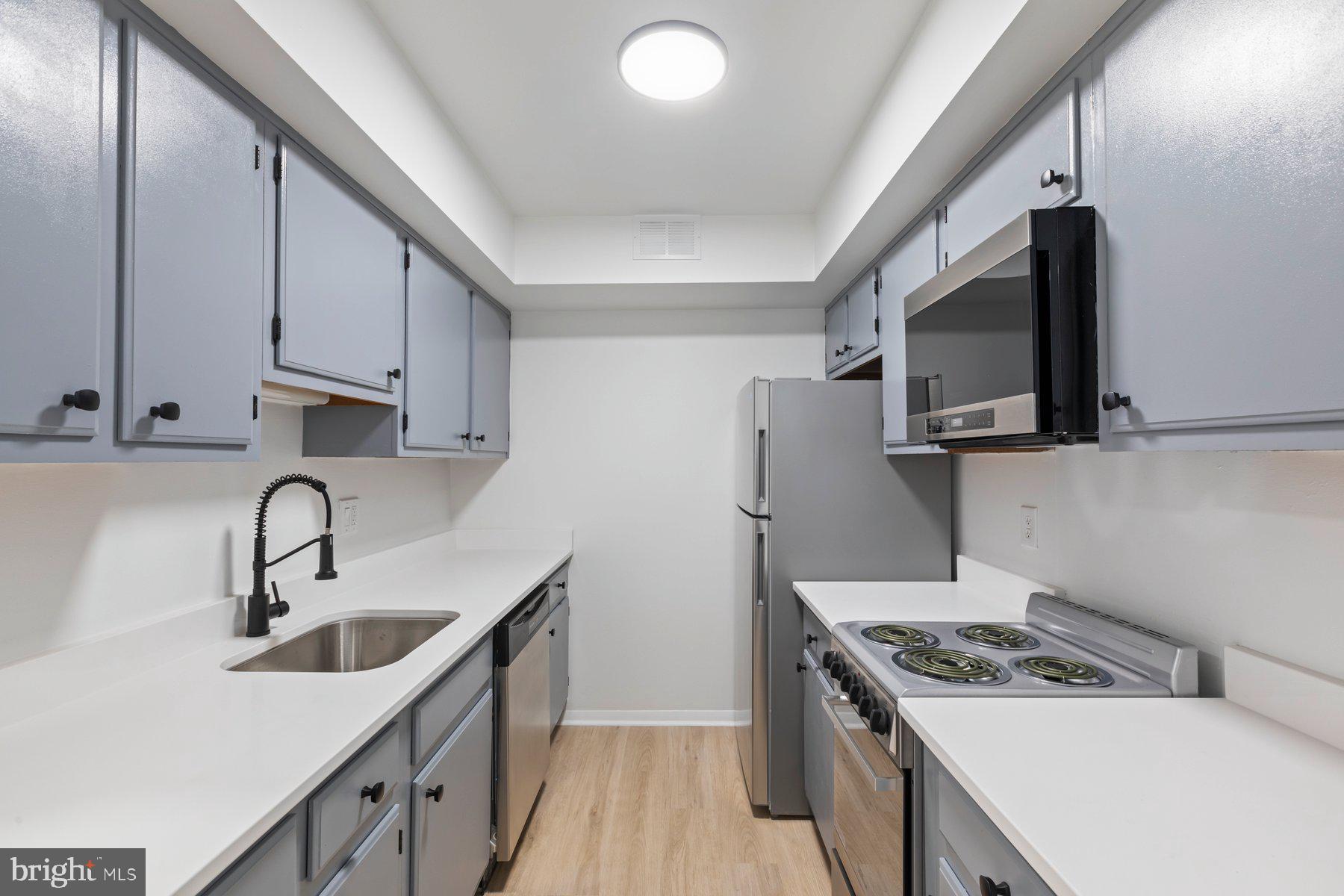 OLD TOWN ALEXANDRIA - Residential Lease