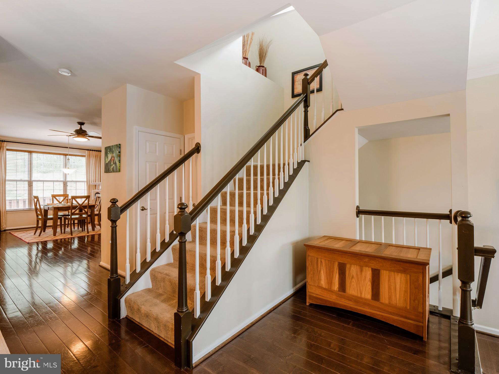 GOVERNORS GROVE - Residential