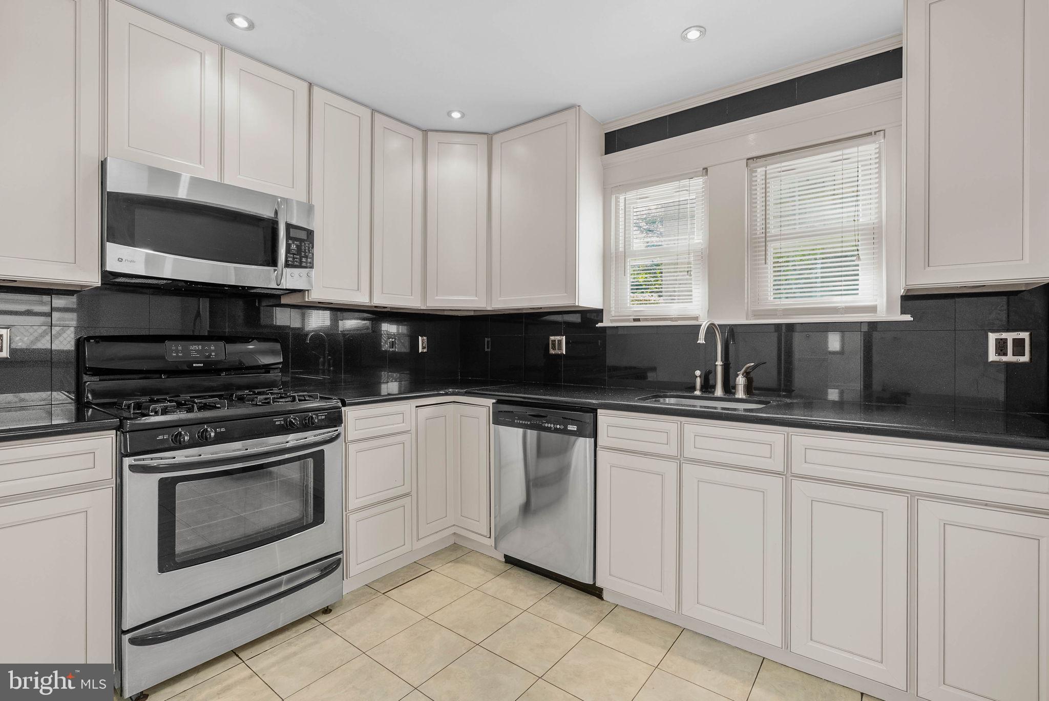 FISHTOWN - Residential