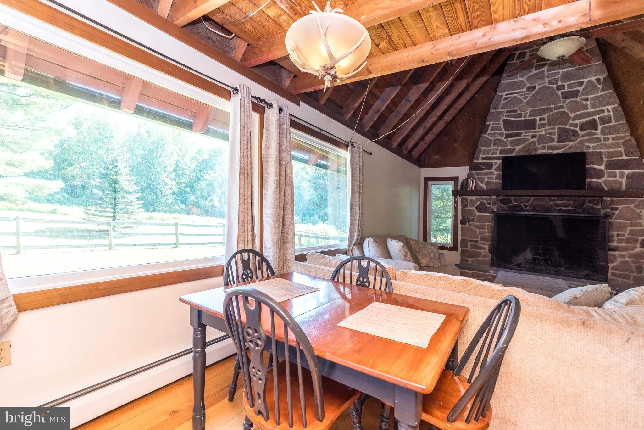 Furlong, Pennsylvania 18925, United States, 1 Bedroom Bedrooms, ,2 BathroomsBathrooms,Residential,Pending,205320