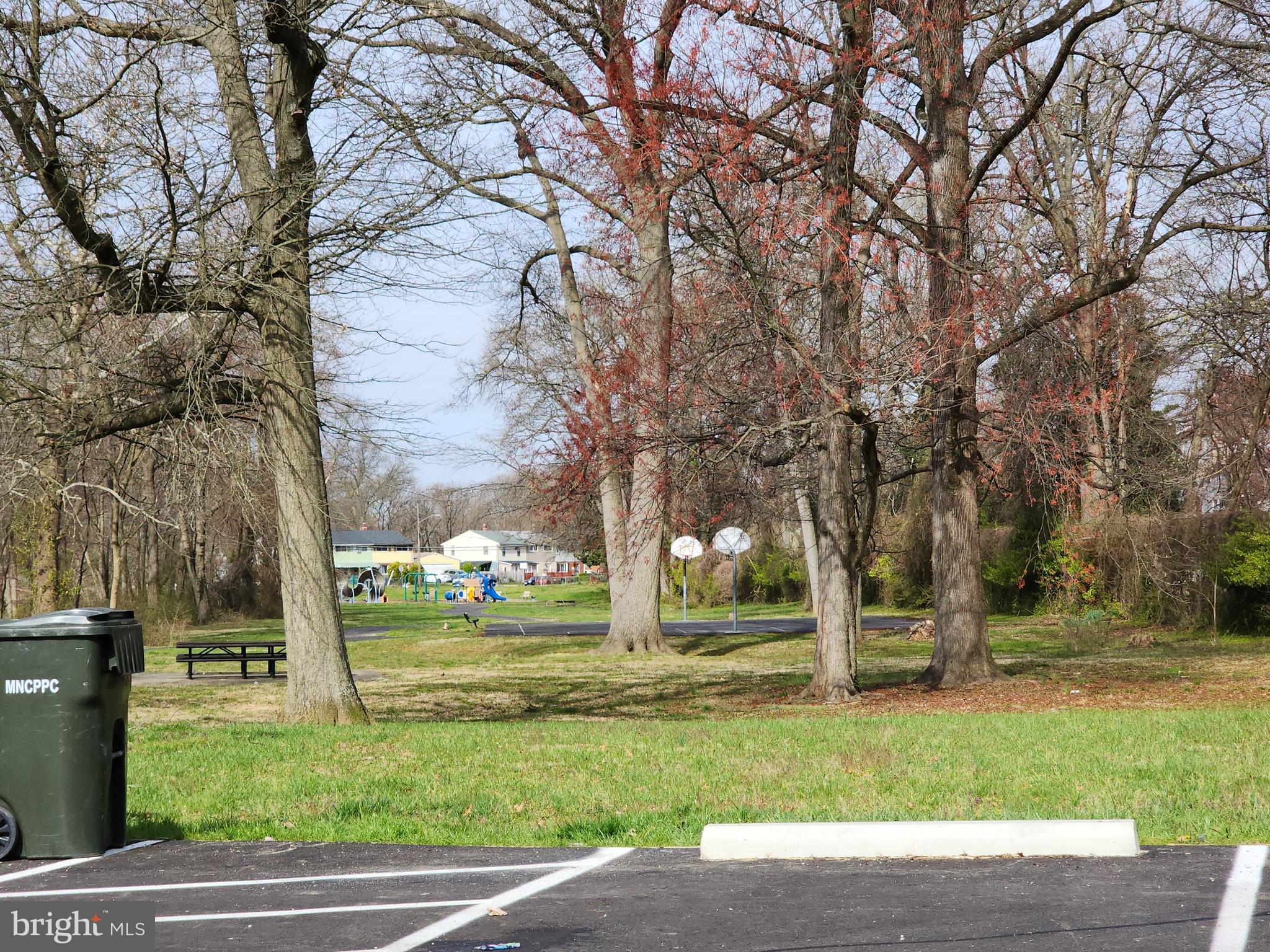 KENTLAND - Residential