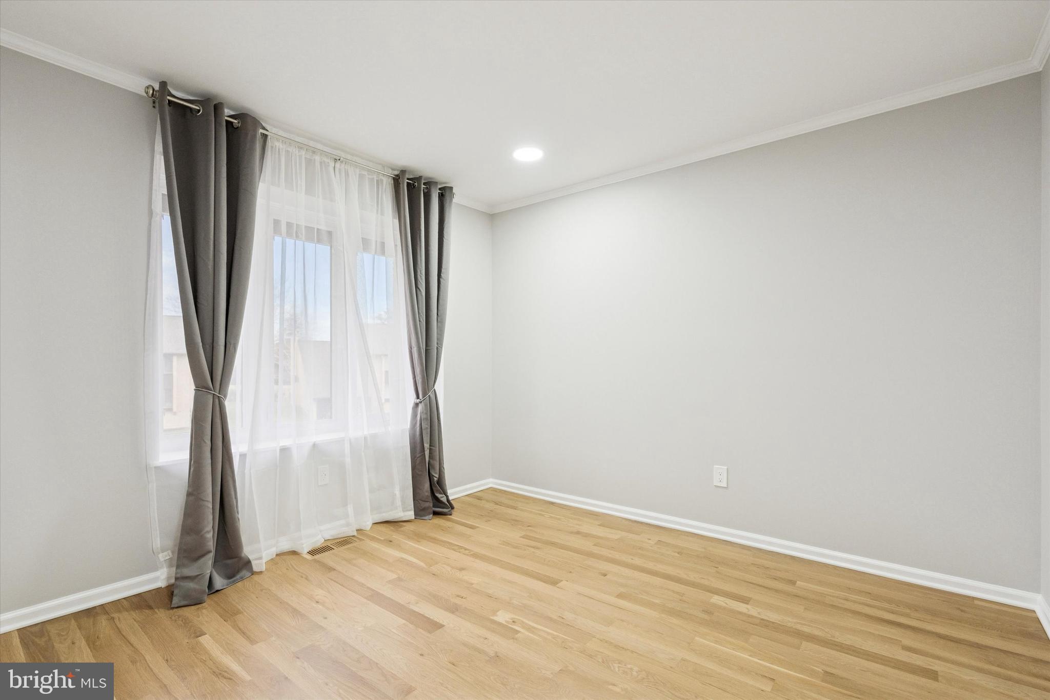 WINDYBUSH - Residential Lease