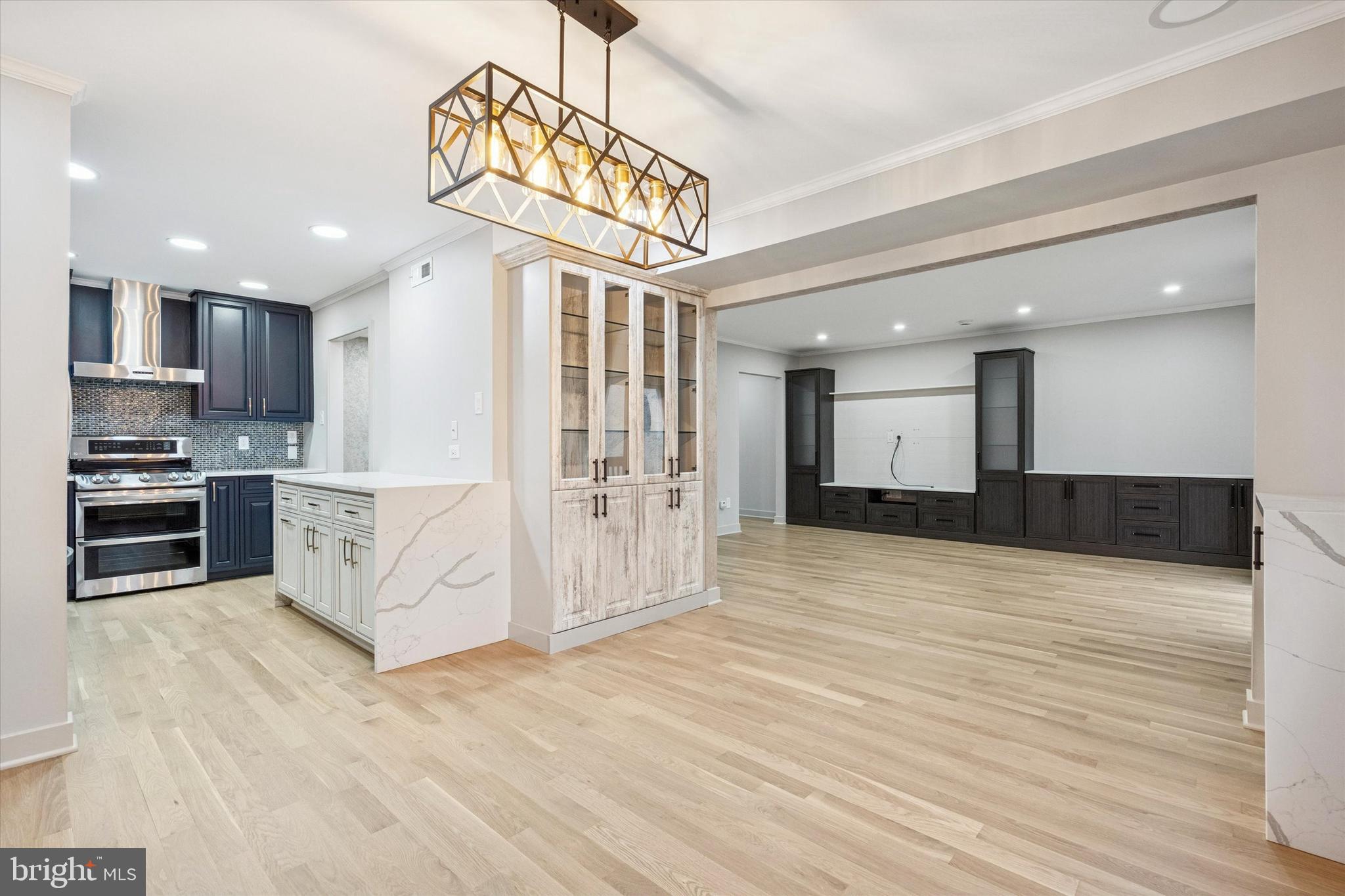 WINDYBUSH - Residential Lease