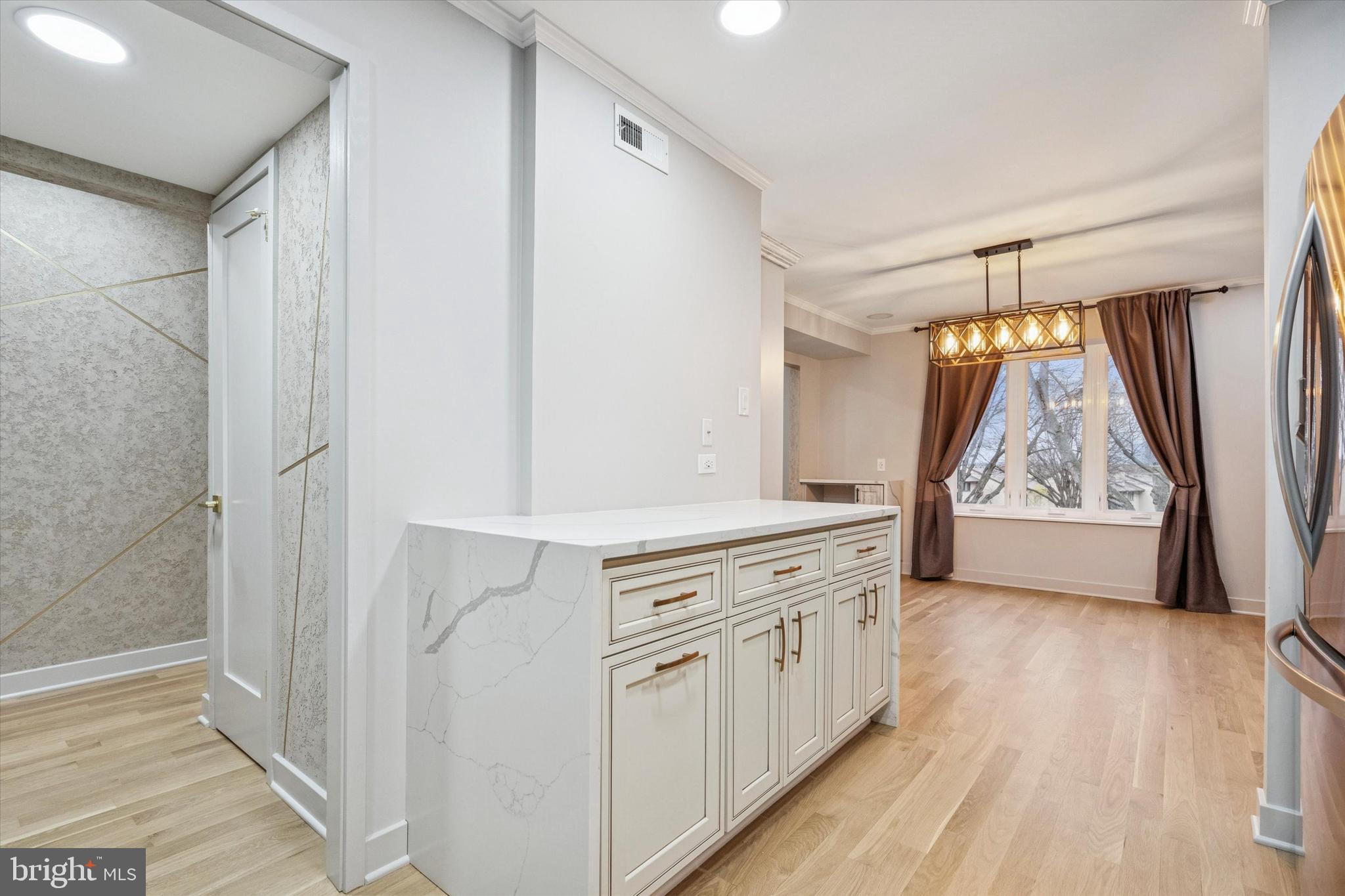 WINDYBUSH - Residential Lease