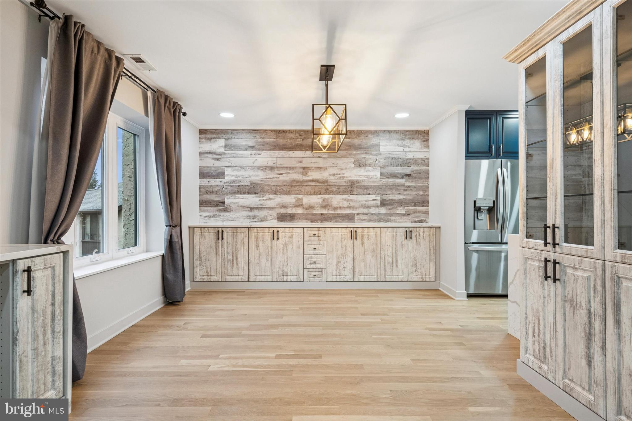 WINDYBUSH - Residential Lease