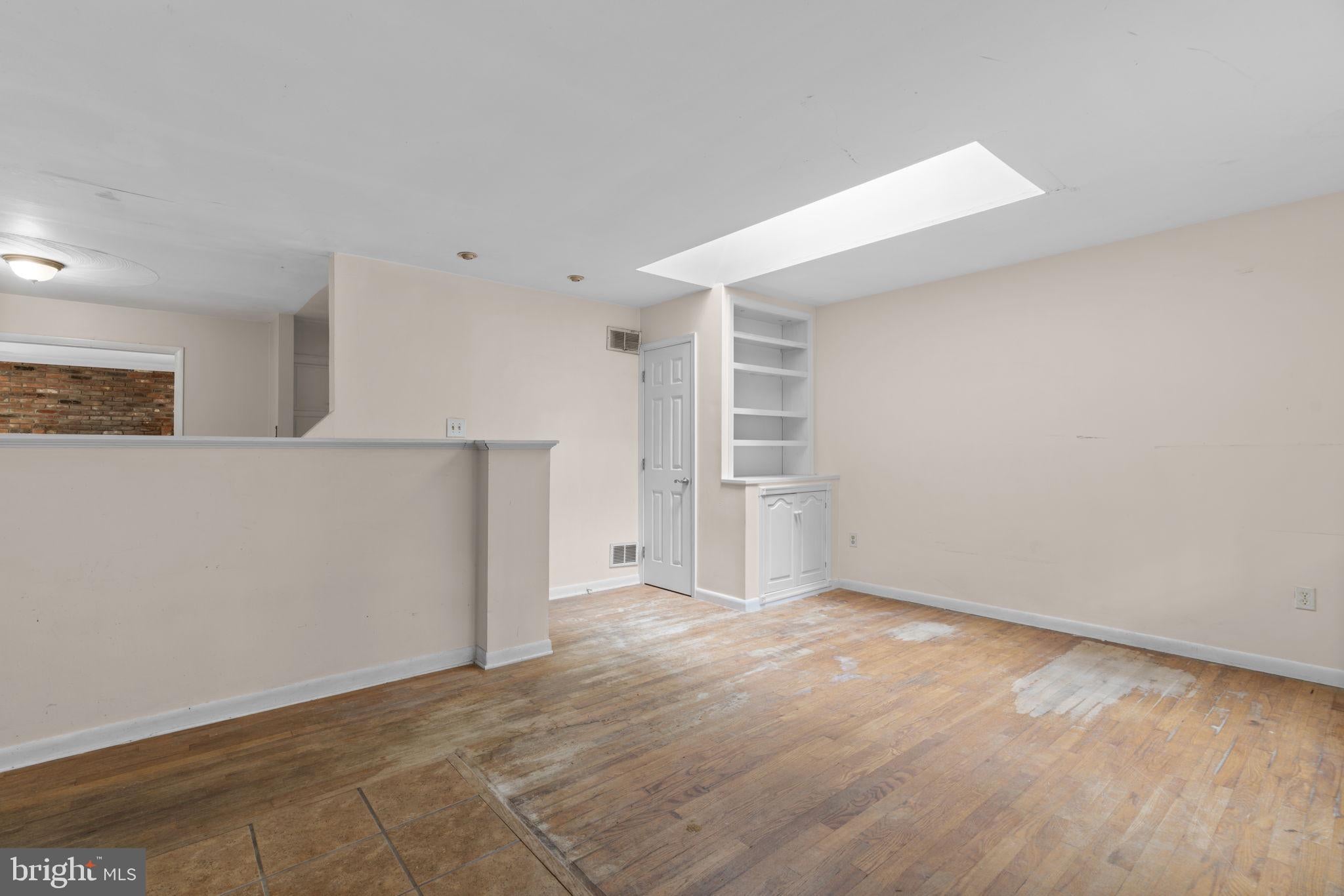 778 WINDGATE DRIVE