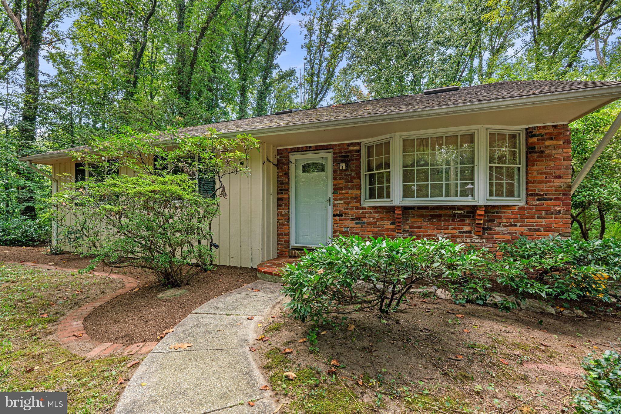 778 WINDGATE DRIVE