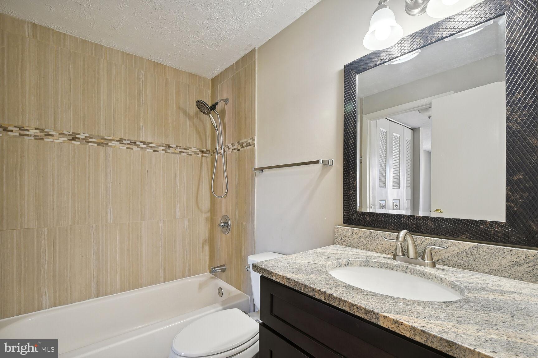 SUGARLAND RUN - Residential