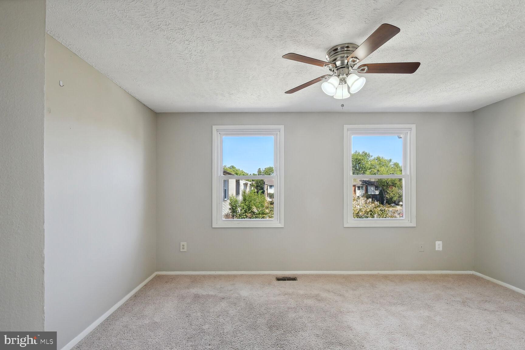 SUGARLAND RUN - Residential