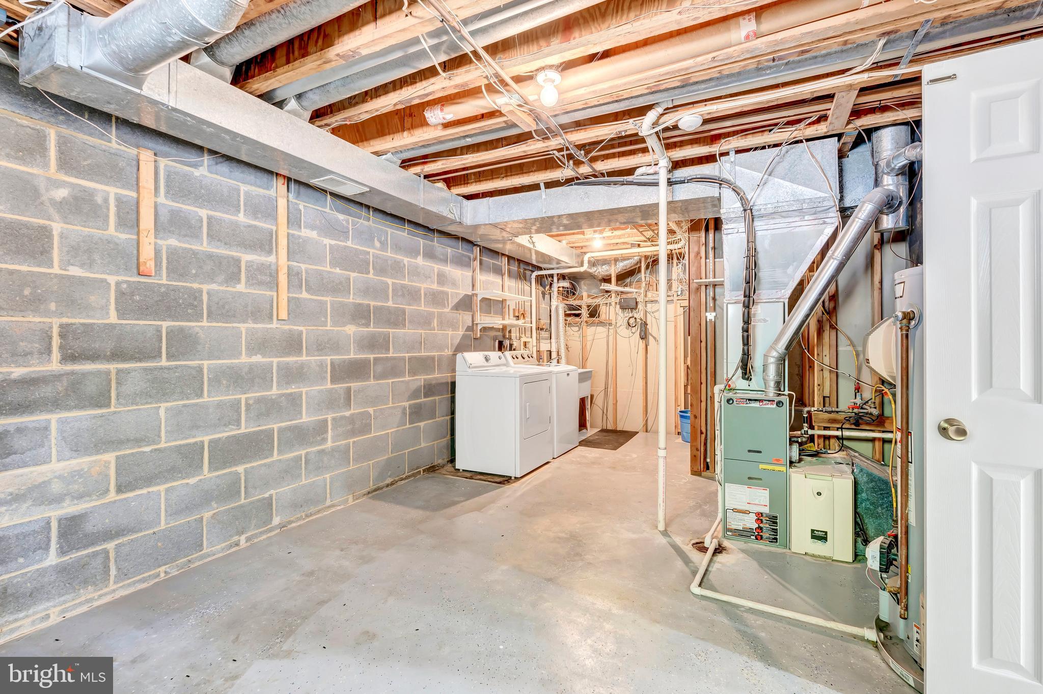 SOMERSET AT SOUTH RUN - Residential