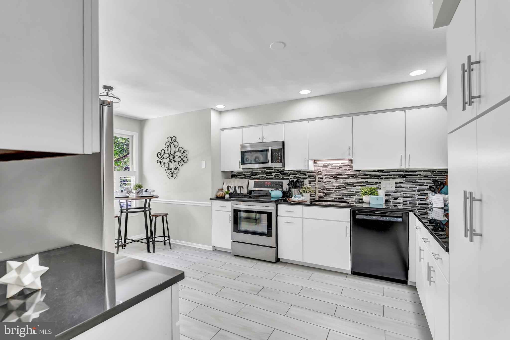 SOMERSET AT SOUTH RUN - Residential