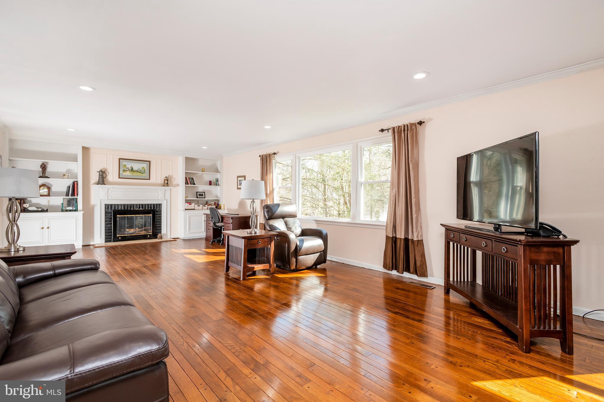 CAMBRIA - Residential