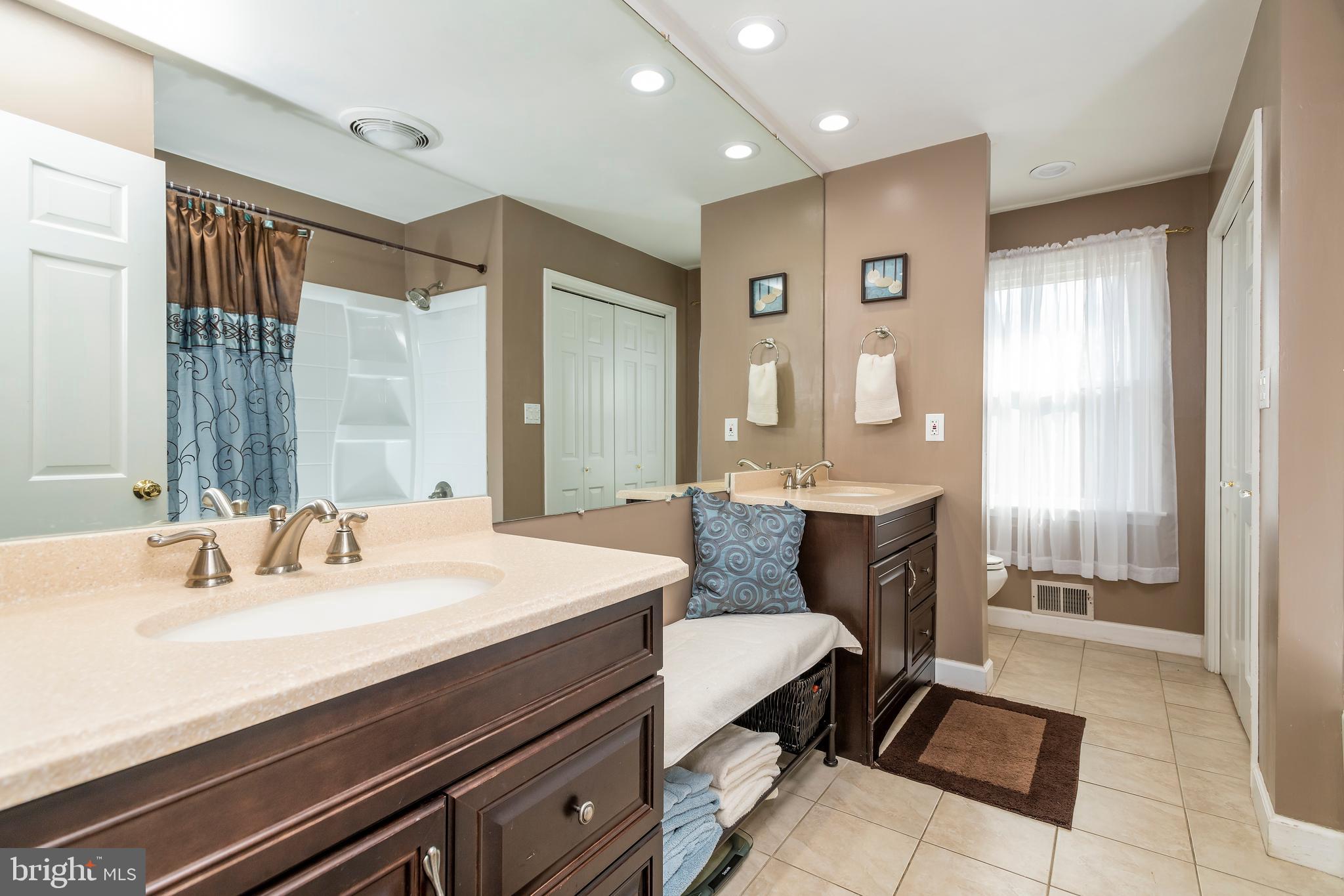 CAMBRIA - Residential