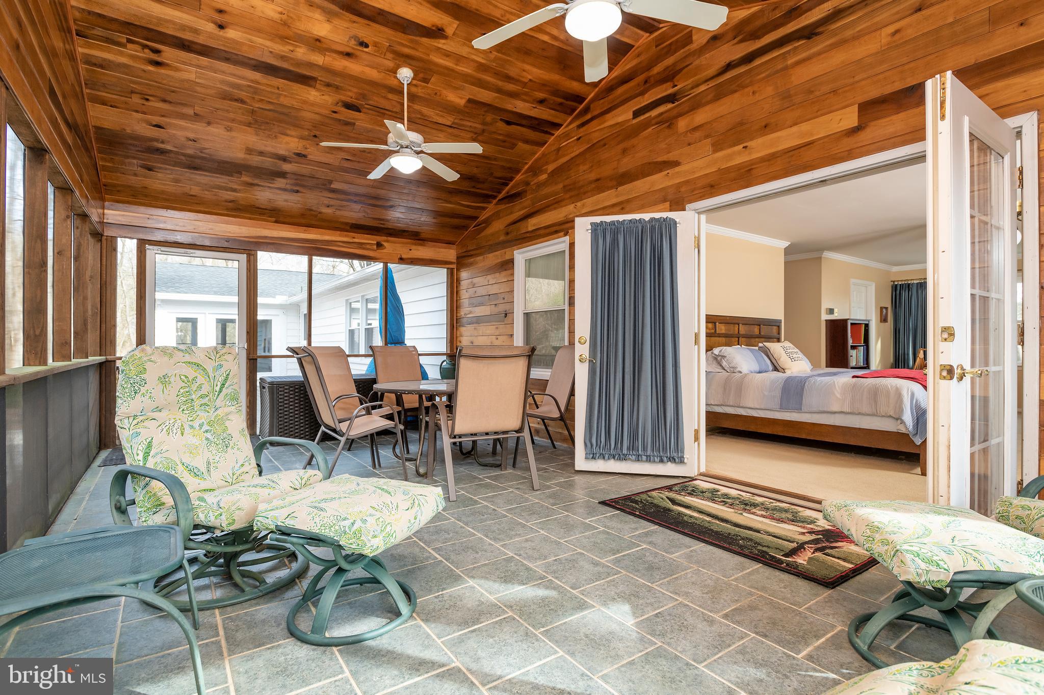 CAMBRIA - Residential