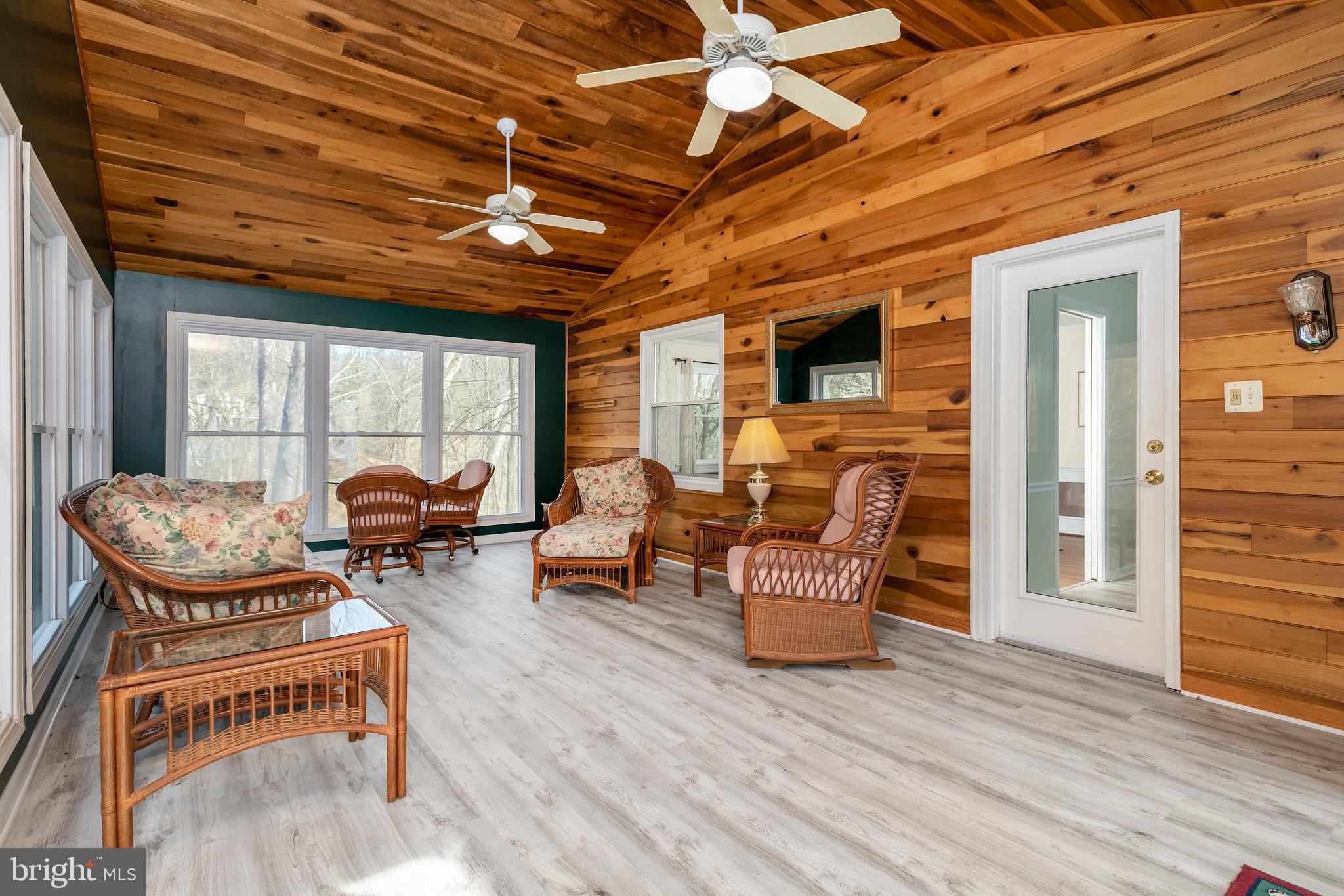 CAMBRIA - Residential