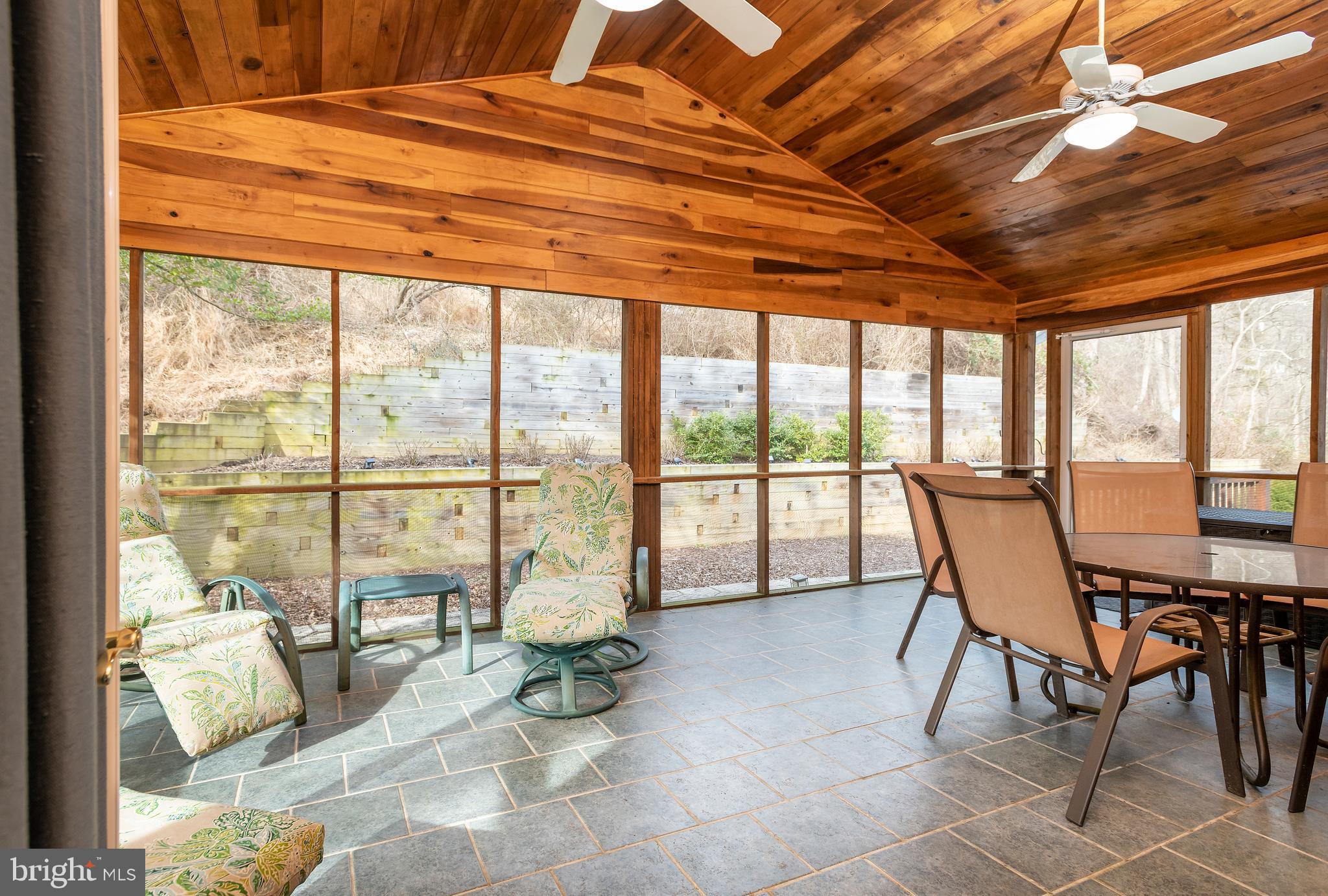 CAMBRIA - Residential