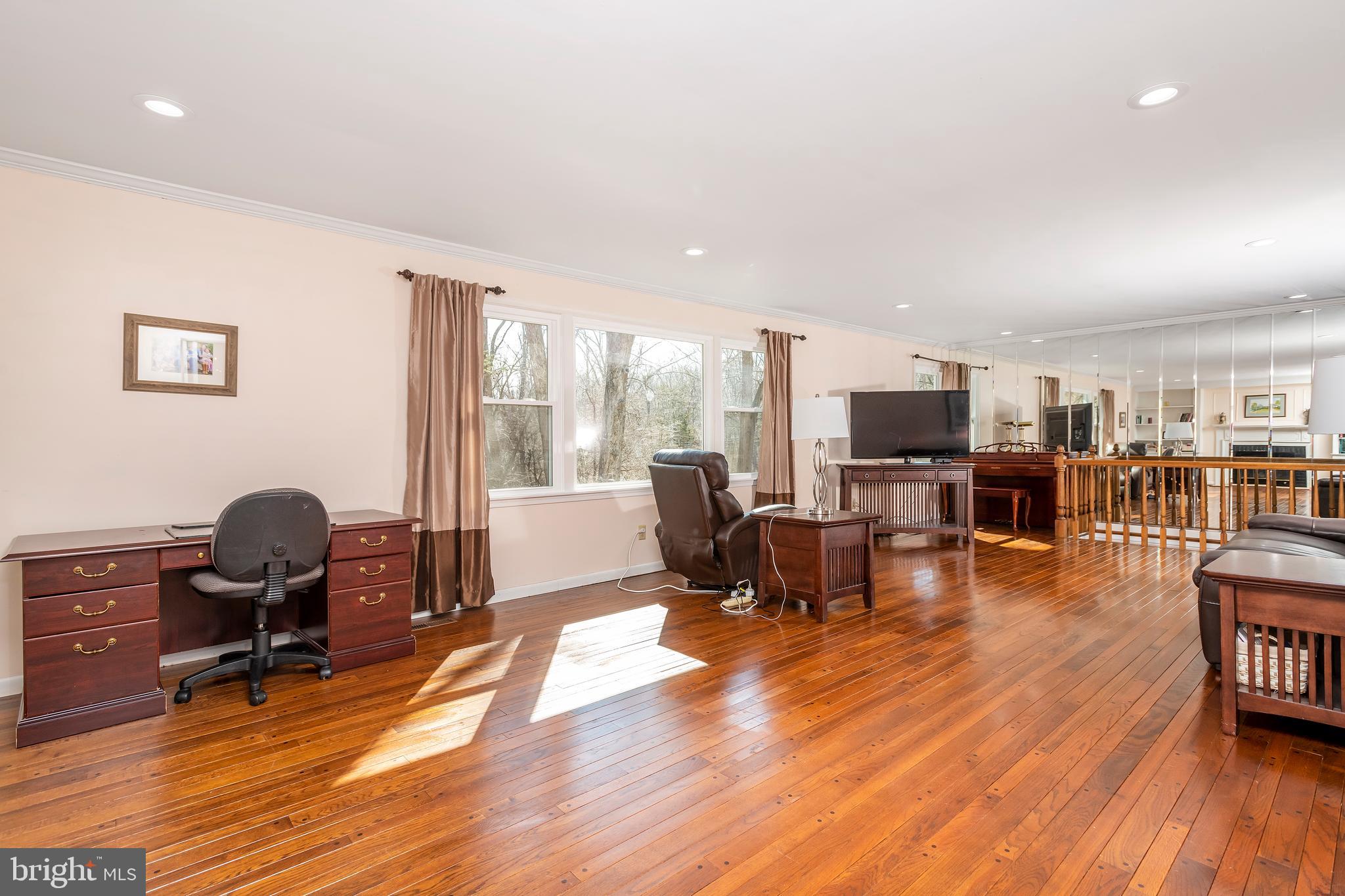 CAMBRIA - Residential