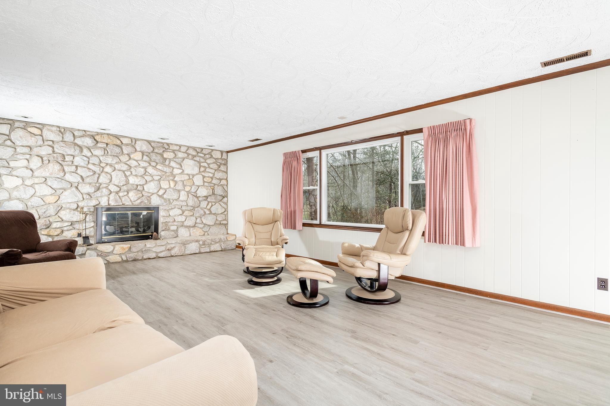 CAMBRIA - Residential